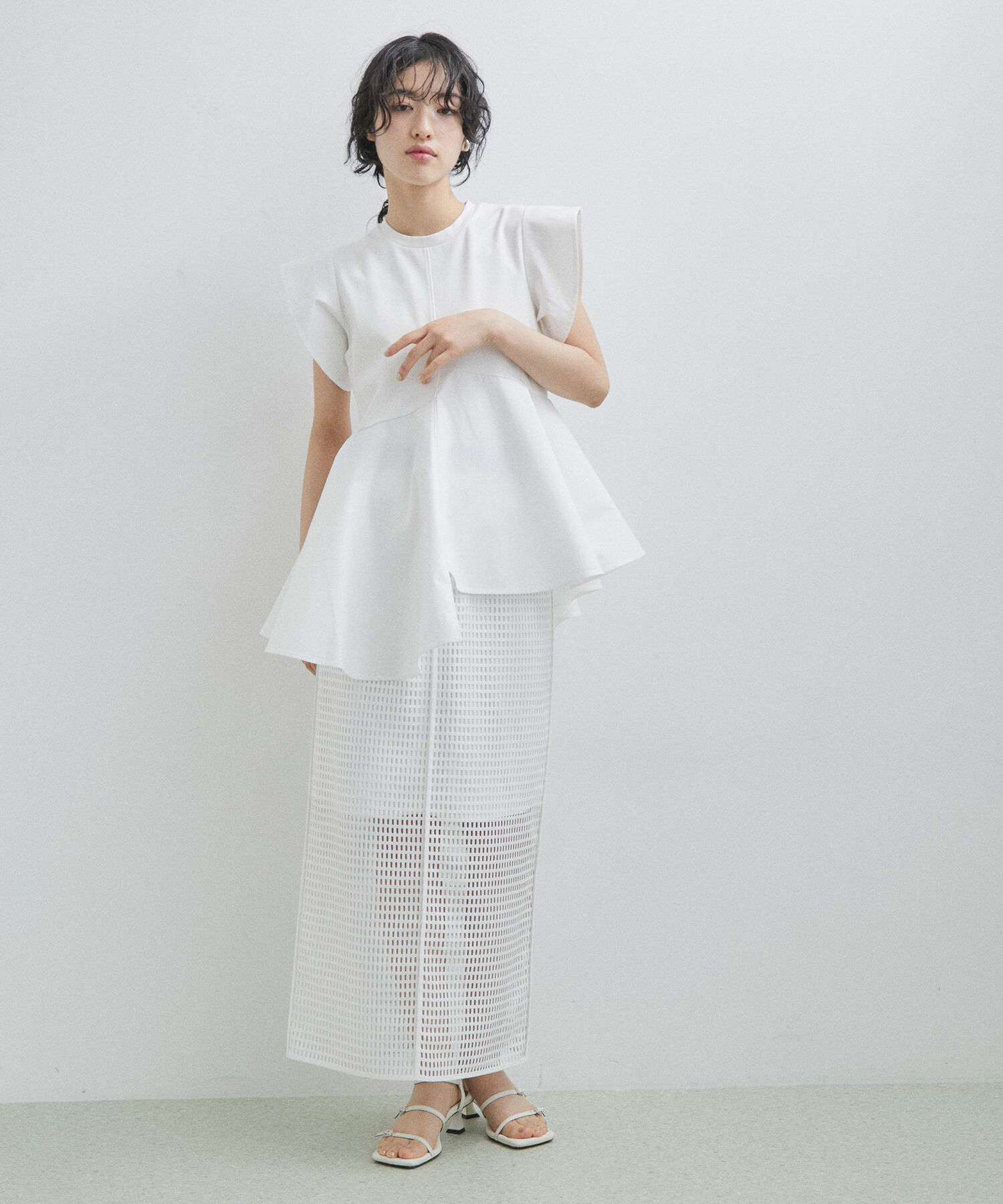 ADAM ET ROPE'「【再入荷・WEB限定・洗える】フリルペプラムカットソー」|Tシャツ・カットソー|