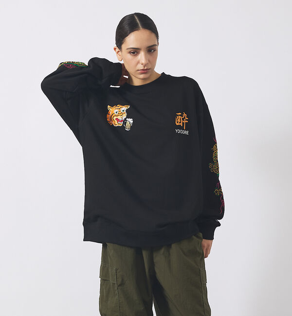 ABAHOUSE「【YOIDORE/ヨイドレ】酒愛好家スーベニア刺繍スウェット/秋冬/ユニセックス」|Tシャツ・カットソー|