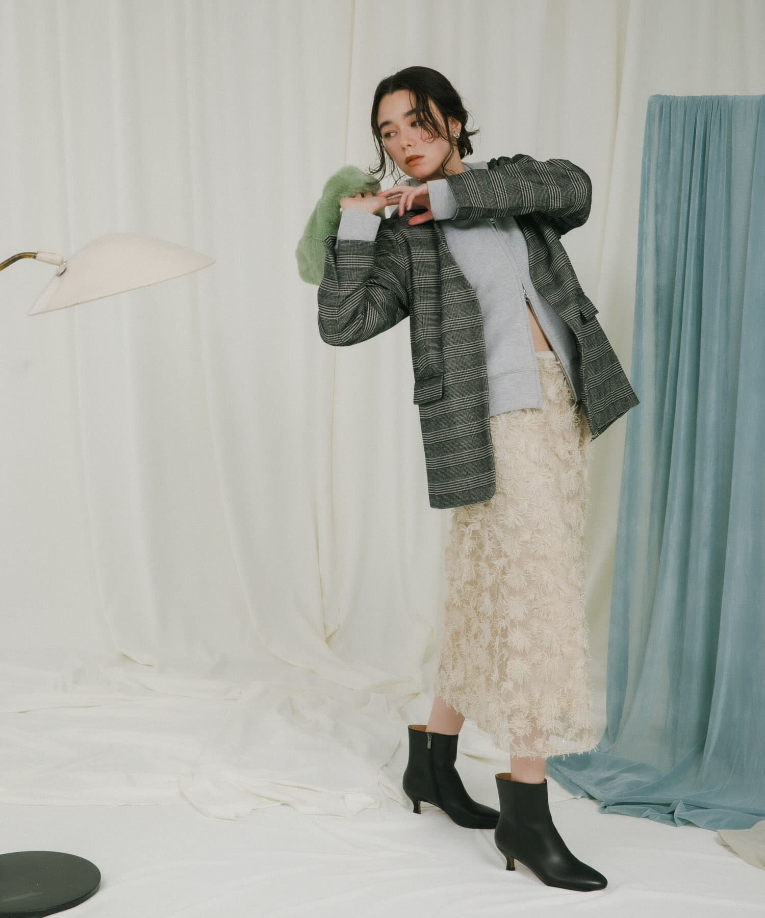 URBAN RESEARCH ROSSO「チュールフラワーレイヤードスカート」|スカート|