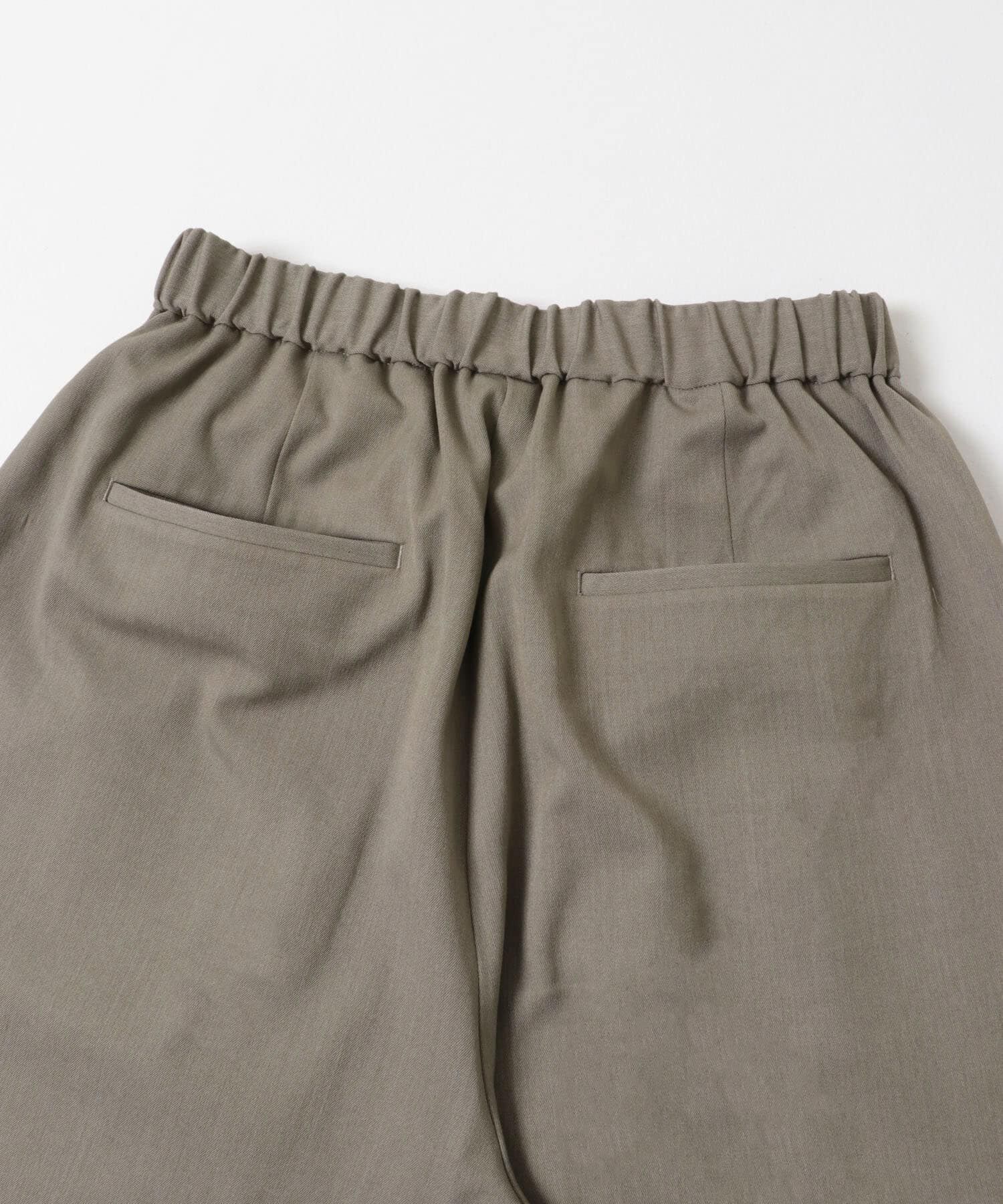 URBAN RESEARCH DOORS「『仁村紗和さん着用』『UR TECH』完声タックギャザーワイドパンツ」|その他|