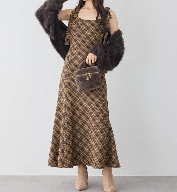  「【新色追加】着痩せ効果抜群/マイナス5キロ見えキャミワンピ」|ワンピース|ブラウン系その他