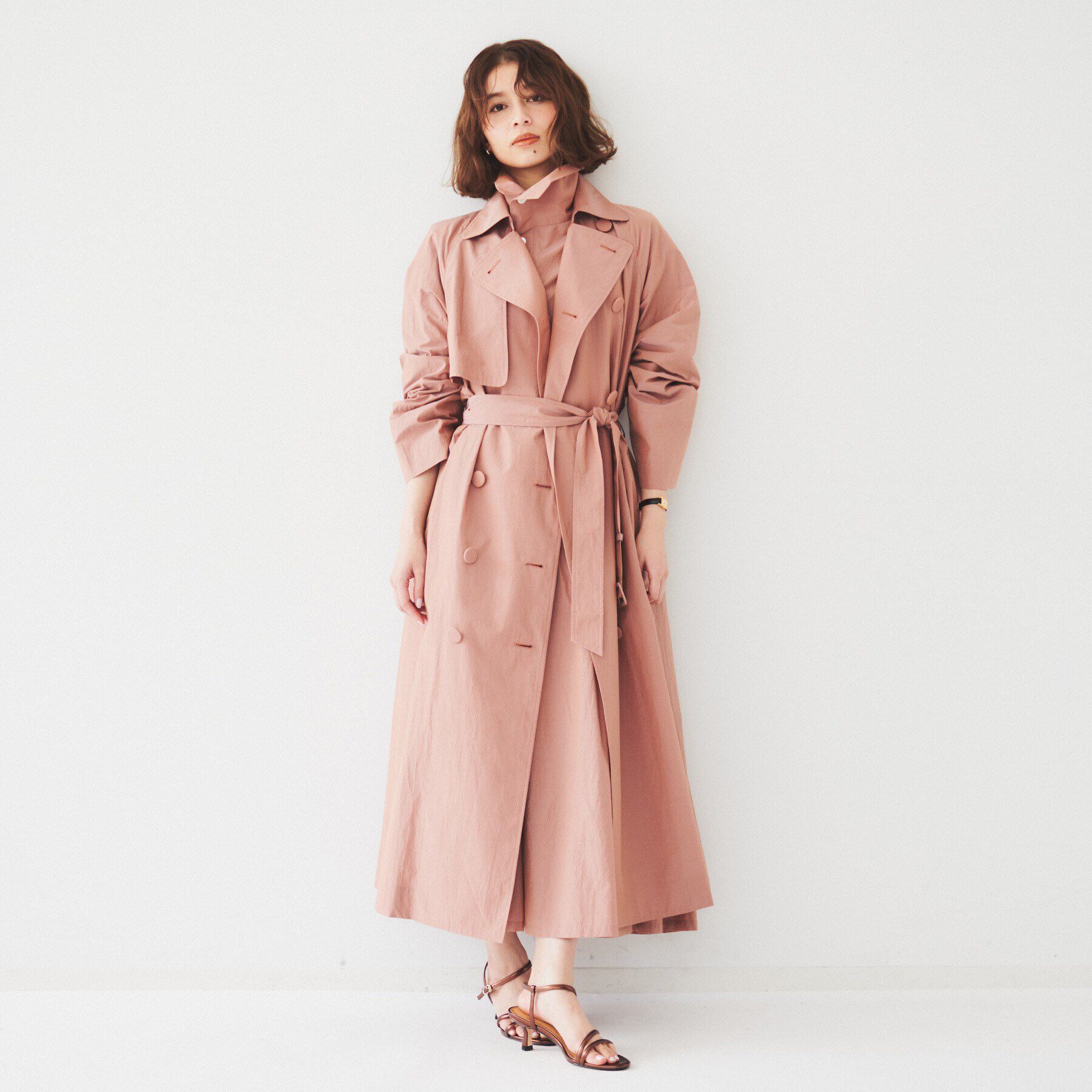 UNTITLED「シャイニーナローサンダル」|サンダル|