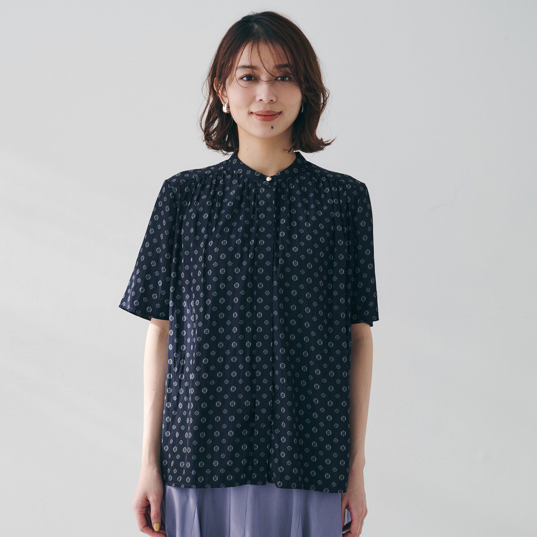 UNTITLED「【セットアップ可能/オンオフ】小紋柄ブラウス」|シャツ・ブラウス|