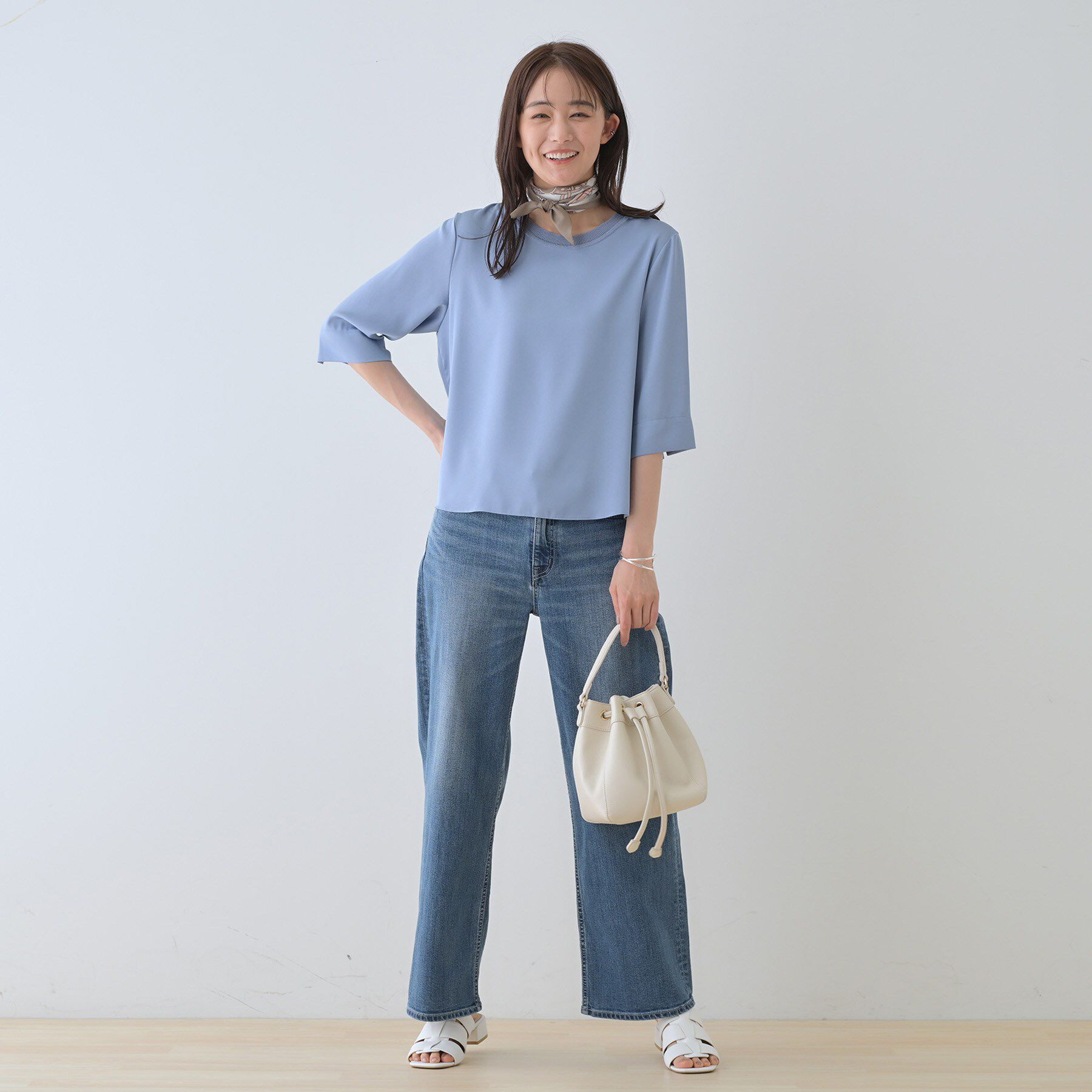 INDIVI「【洗える／5分袖】シルク風素材オフィスブラウス」|シャツ・ブラウス|