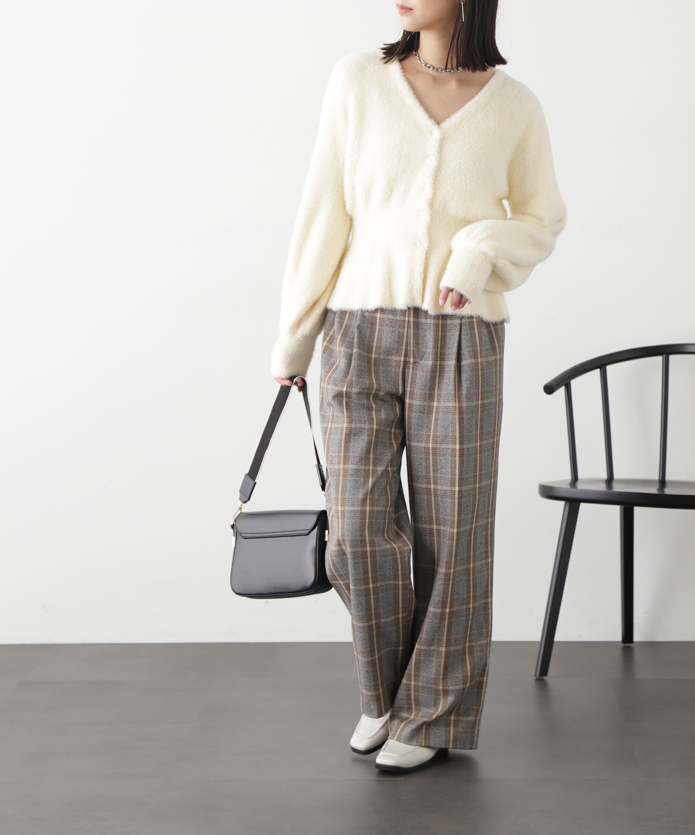  「ショートシャギーペプラムニットカーディガン」|ニット・セーター|