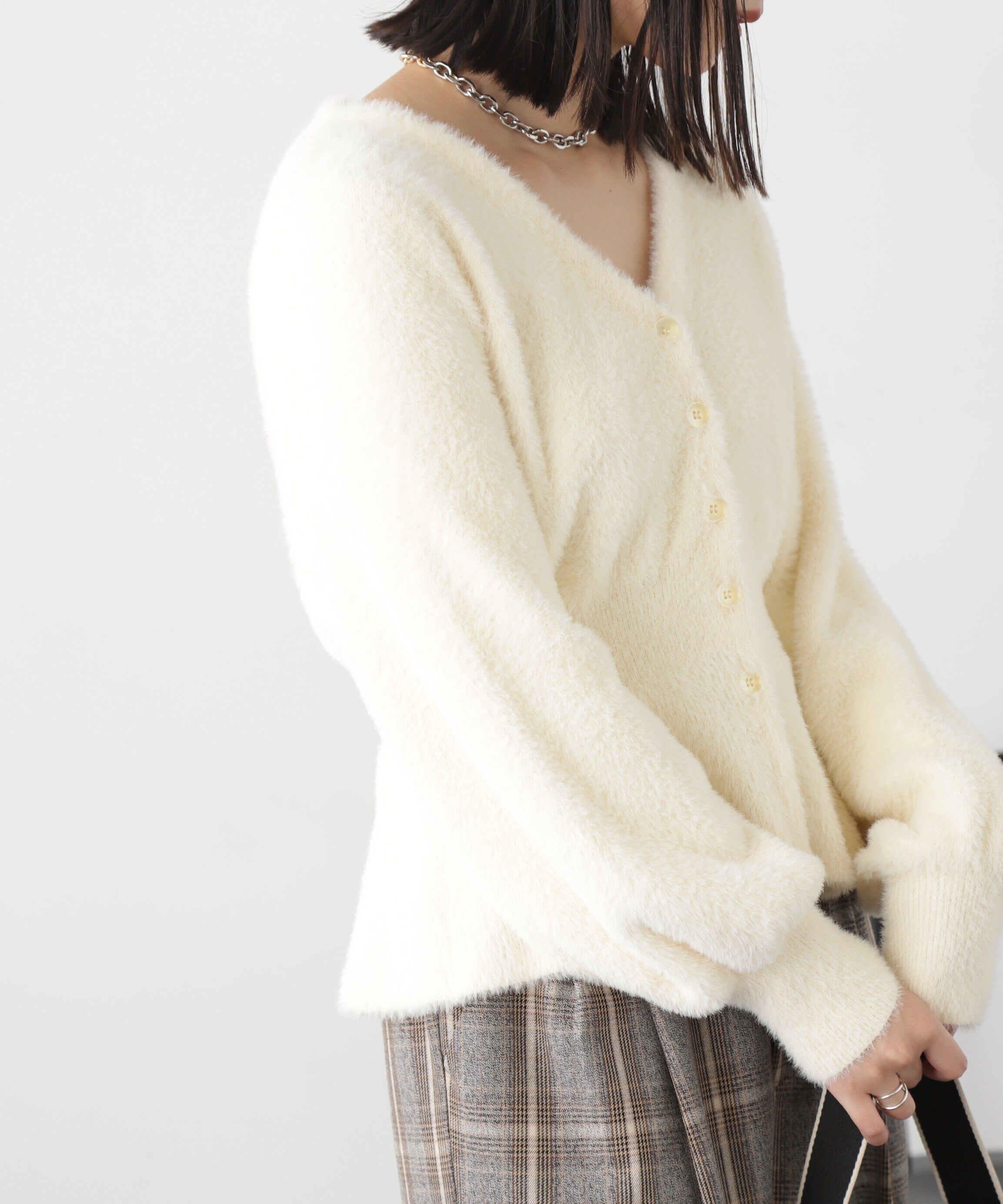  「ショートシャギーペプラムニットカーディガン」|ニット・セーター|