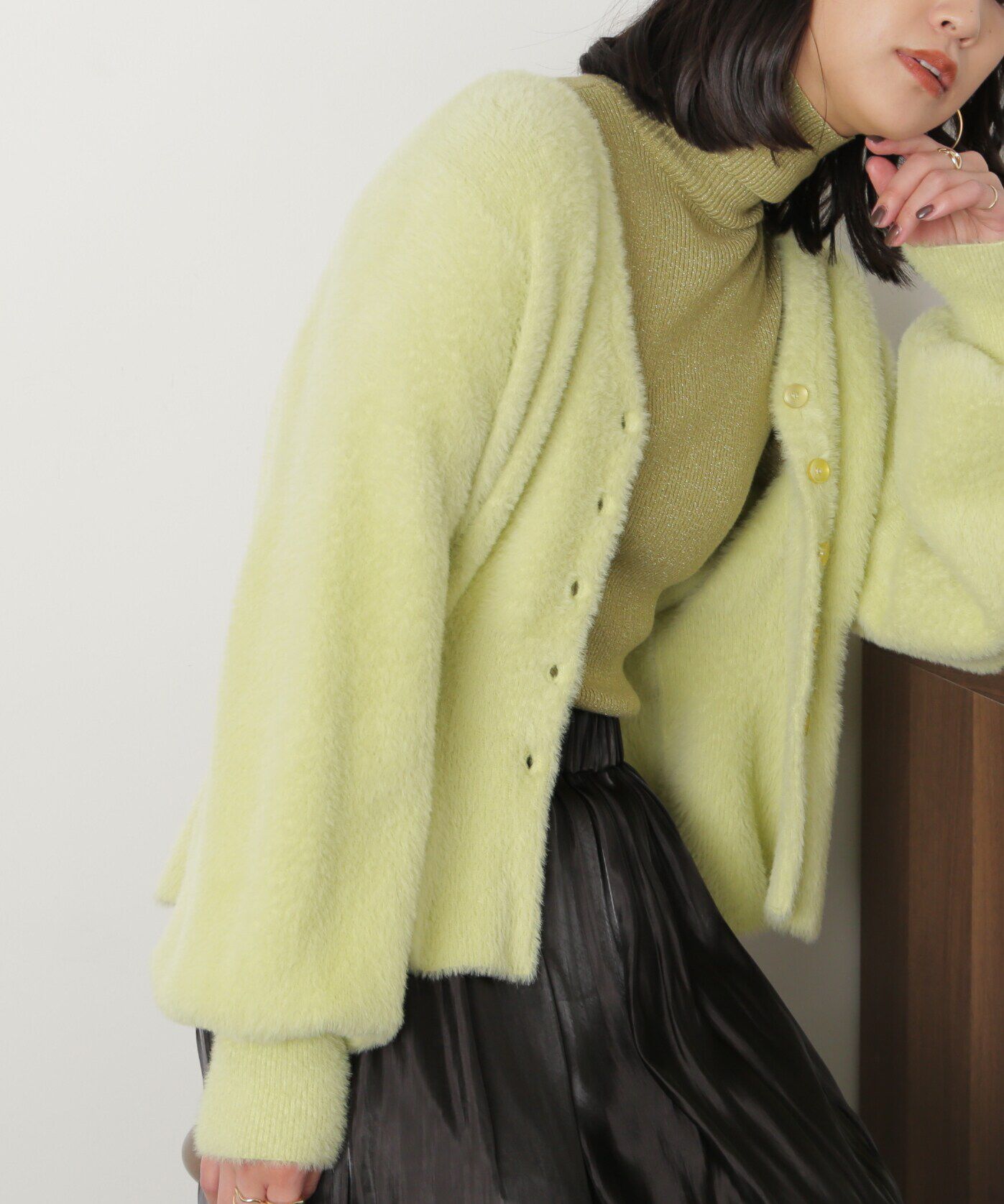  「ショートシャギーペプラムニットカーディガン」|ニット・セーター|