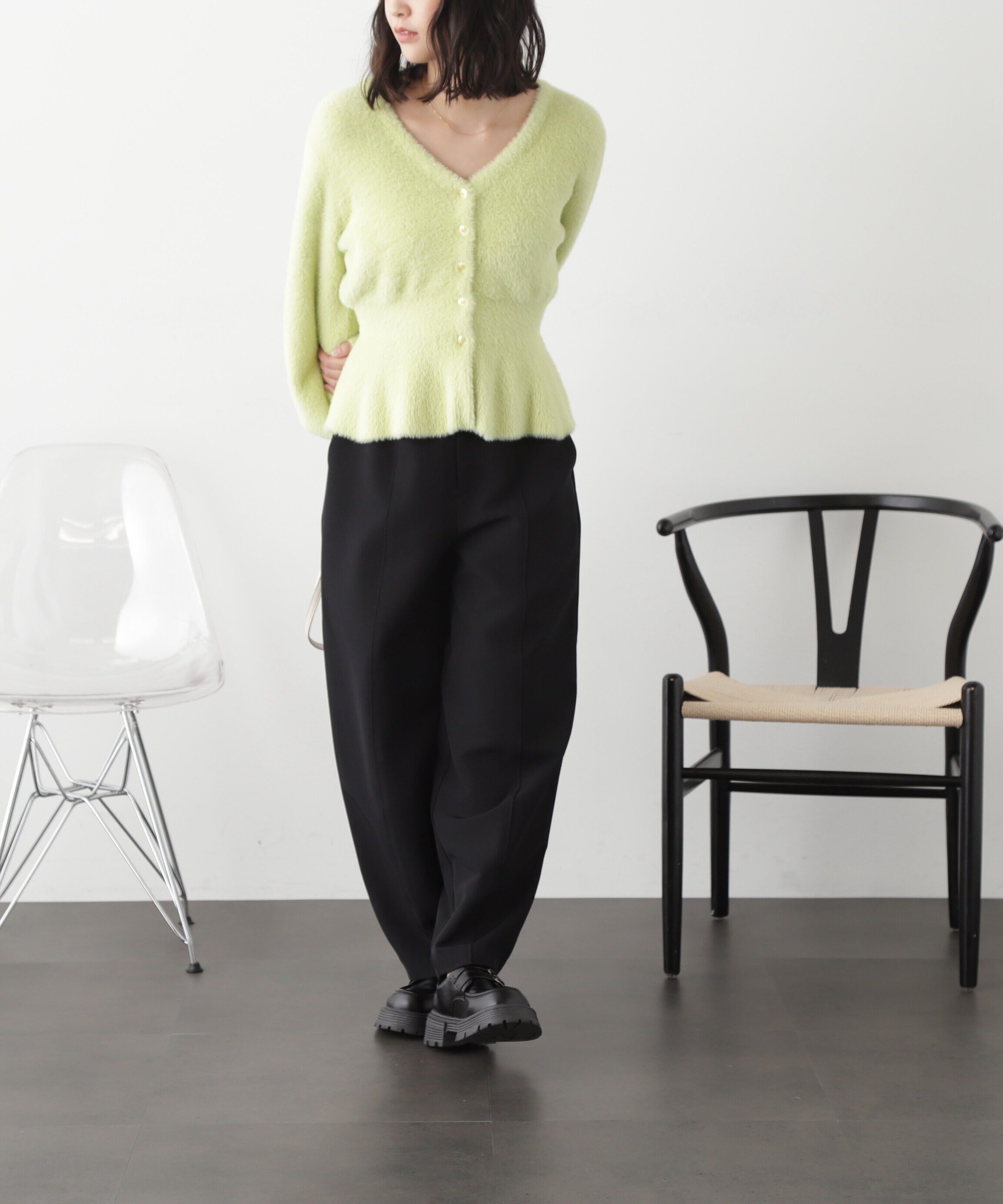  「ショートシャギーペプラムニットカーディガン」|ニット・セーター|