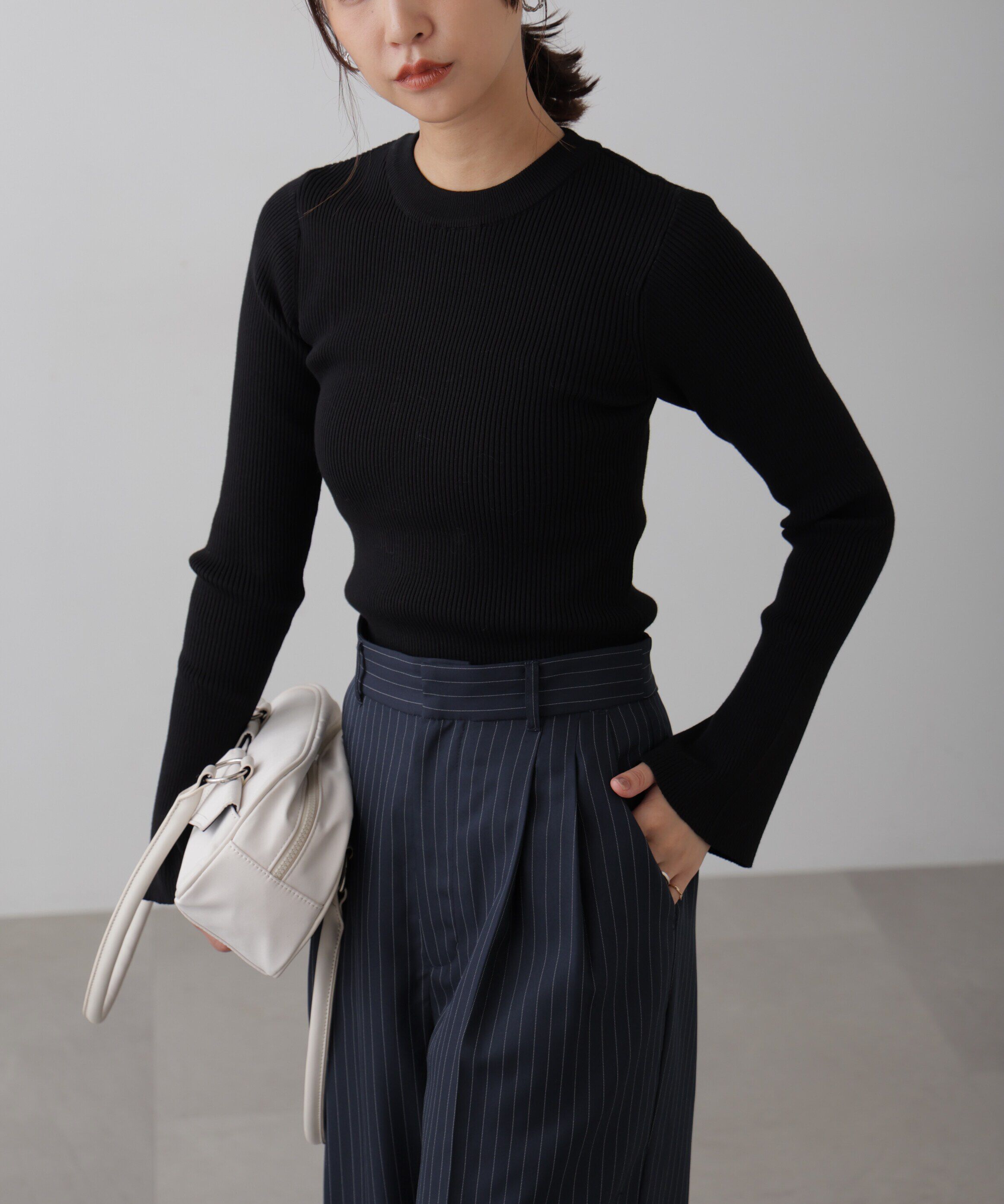  「〈洗える〉マシンウォッシャブルクルーネックニット」|ニット・セーター|