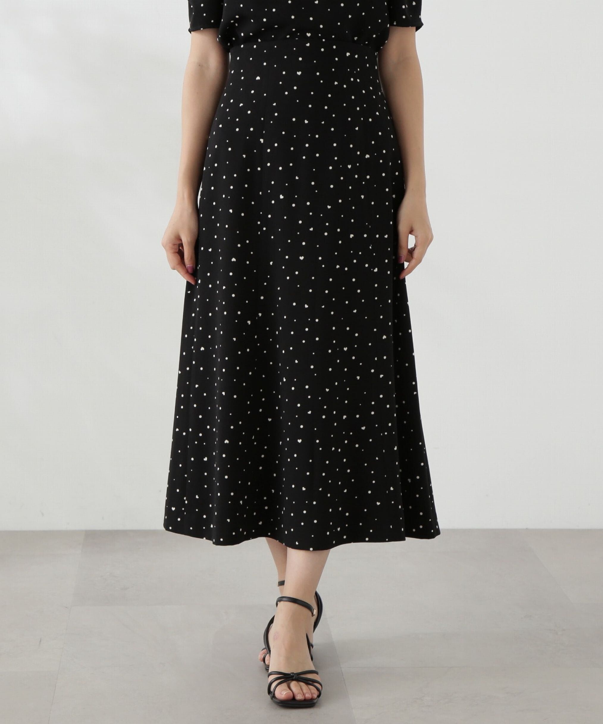 PROPORTION BODY DRESSING「ハートドットナロースカート」|スカート|