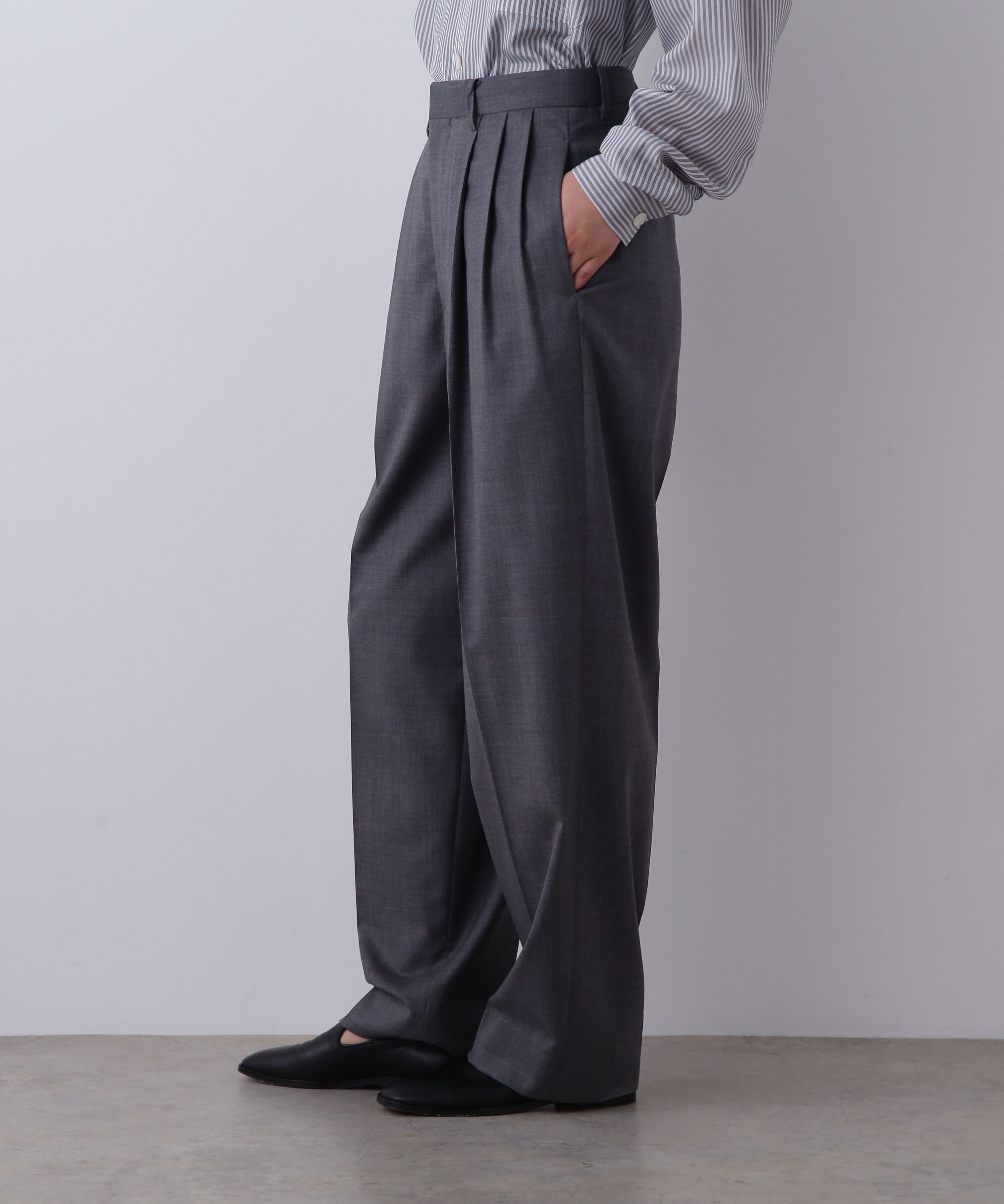 YLEVE 「YLEVE / SUPER120'S CHAMBRAY WOOL 3TACK TROUSERS」|その他|