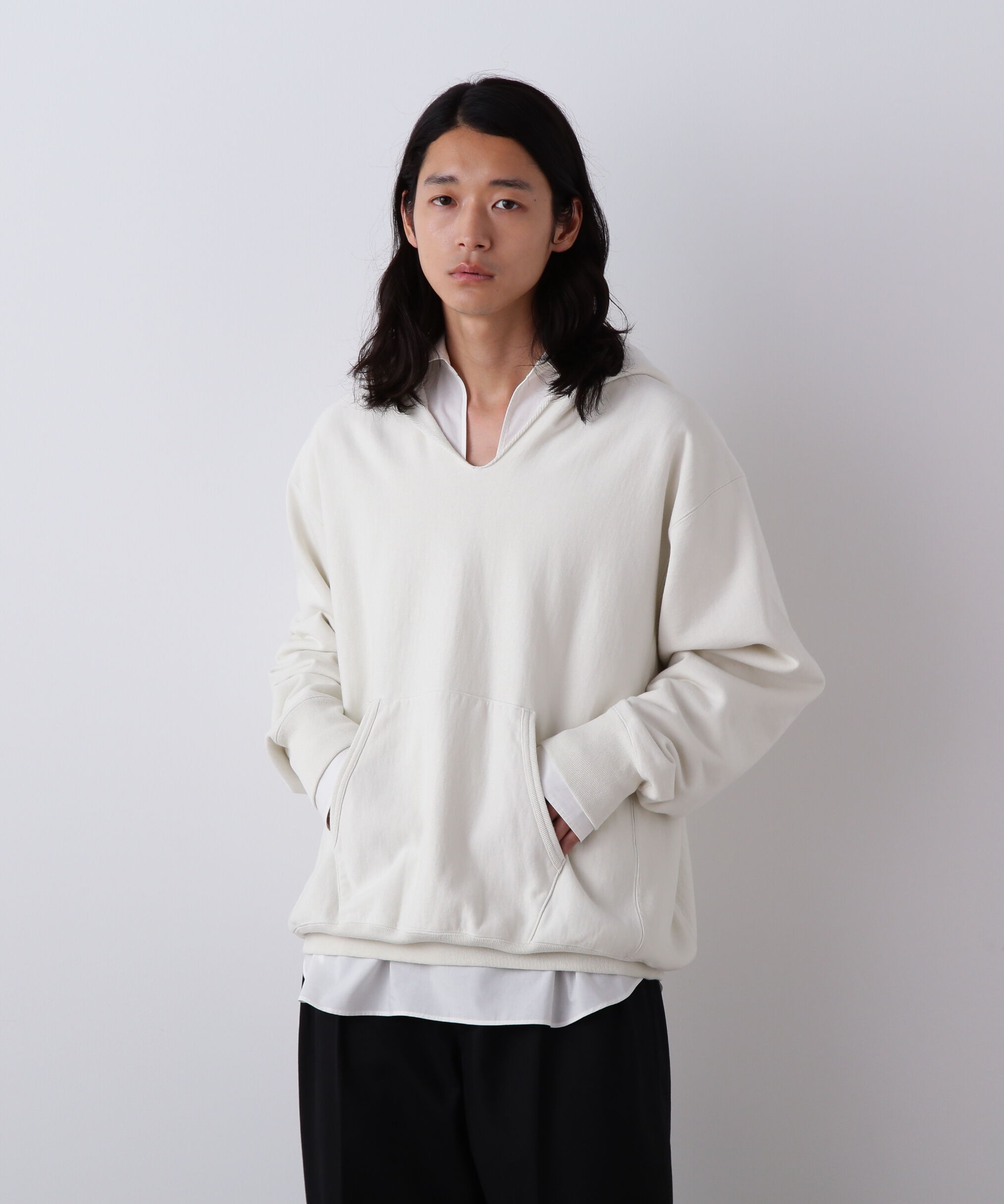 YLEVE 「YLEVE / ORGANIC COTTON SUN FADED SWEAT HOODIE」|Tシャツ・カットソー|ベージュ
