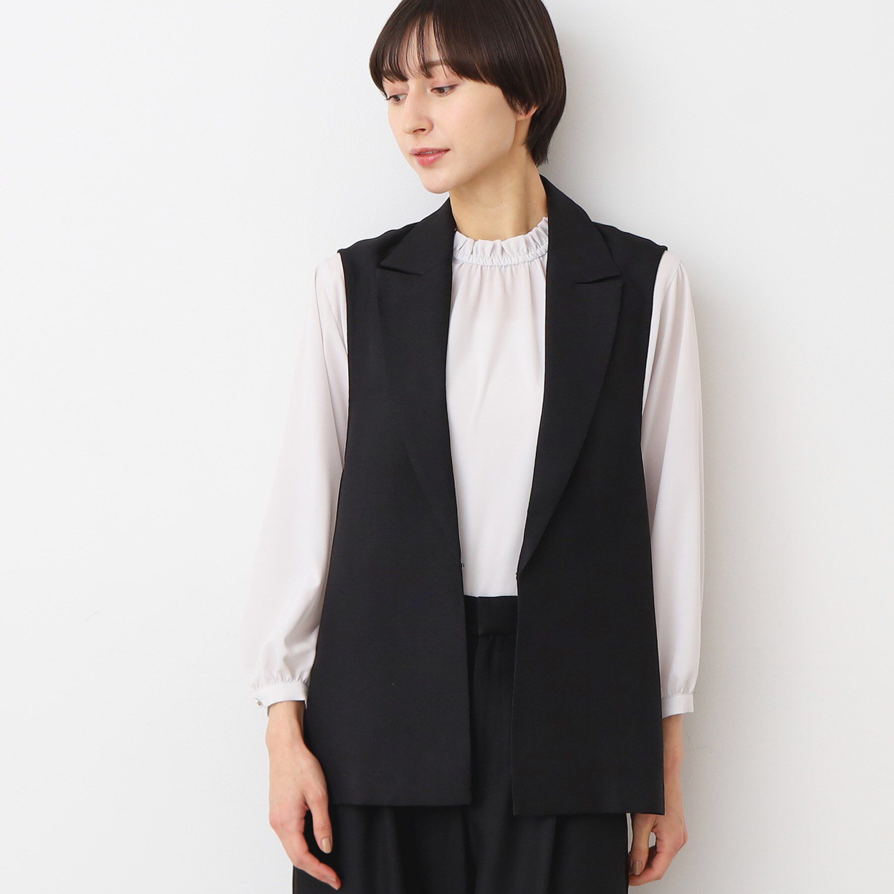 Dessin「【洗える・セットアップ可能】スリーブレス襟付きジャケット（S～L）」|ベスト・ジレ|ブラック(019)