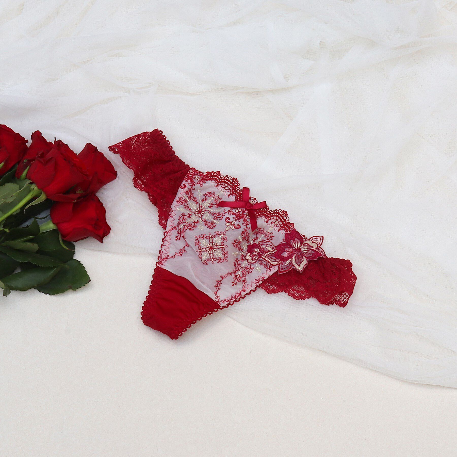 Risa Magli「◆ファビエンヌ Tバックショーツ」|インナー|レッド(060)