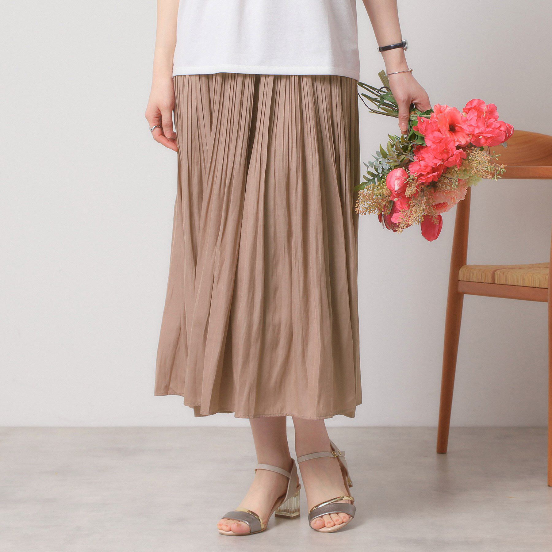 ITS&rsquo;DEMO「【手洗い可／ウエストゴム】サテンプリーツスカート」|スカート|