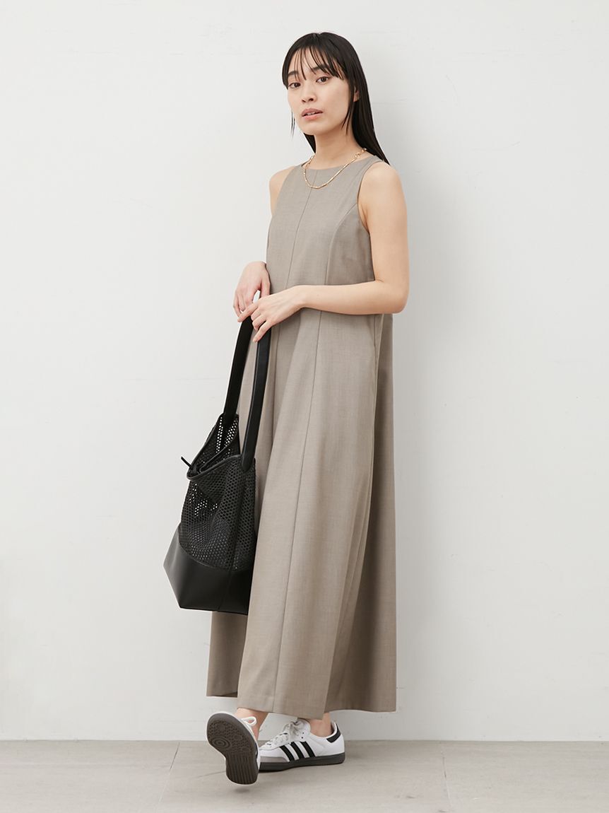 Mila Owen「ドライタッチサテンソリッドワンピース」|ワンピース|