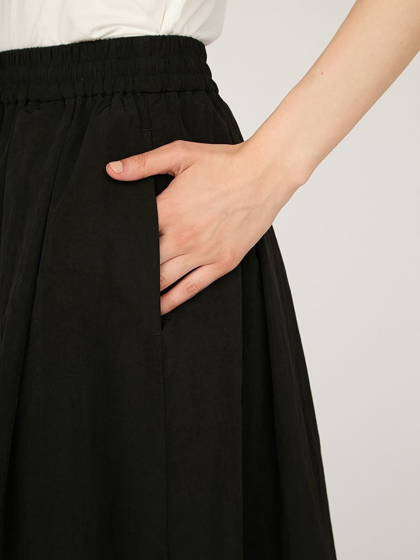emmi atelier「ナイロンミディスカート」|スカート|