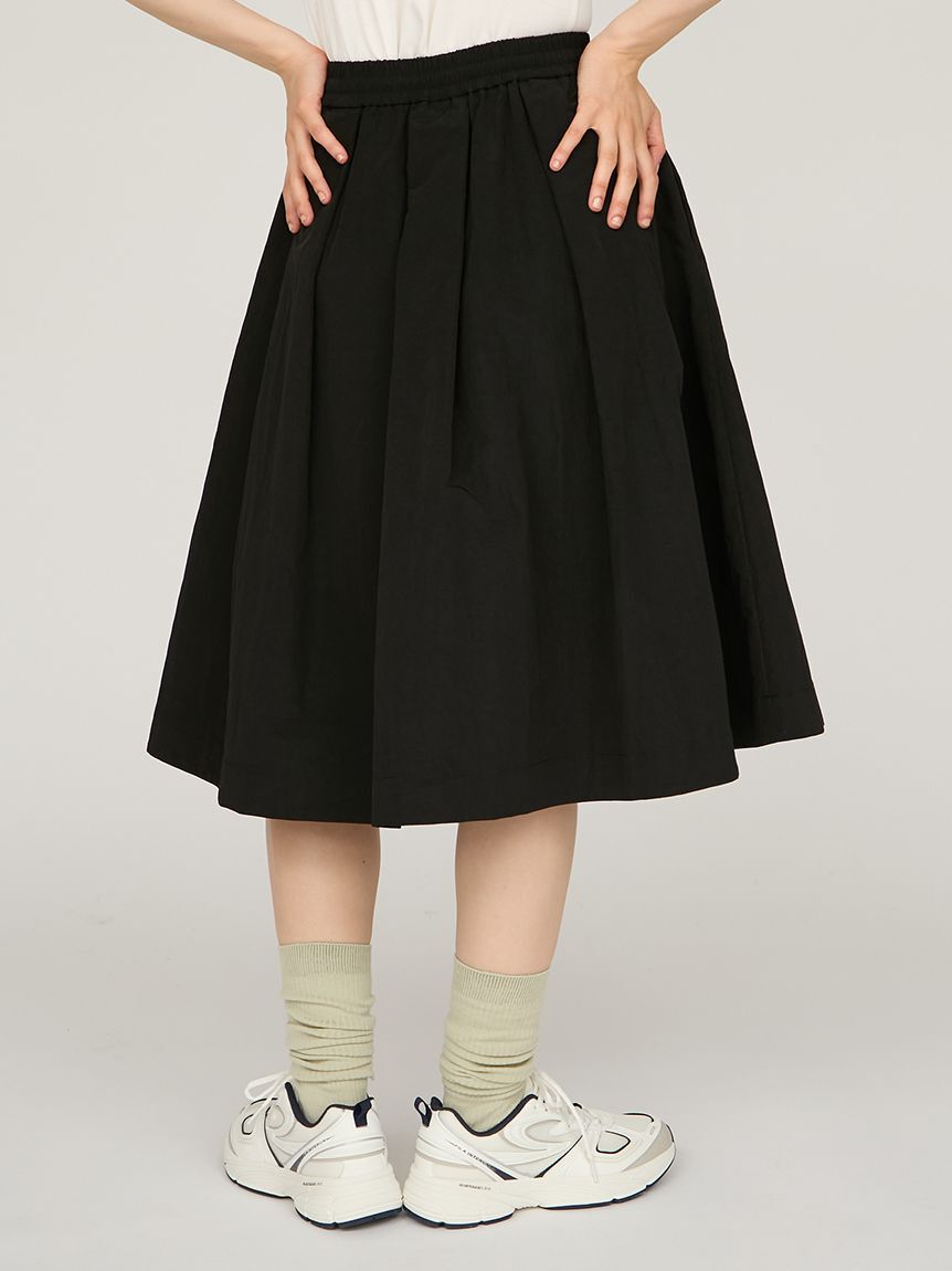 emmi atelier「ナイロンミディスカート」|スカート|