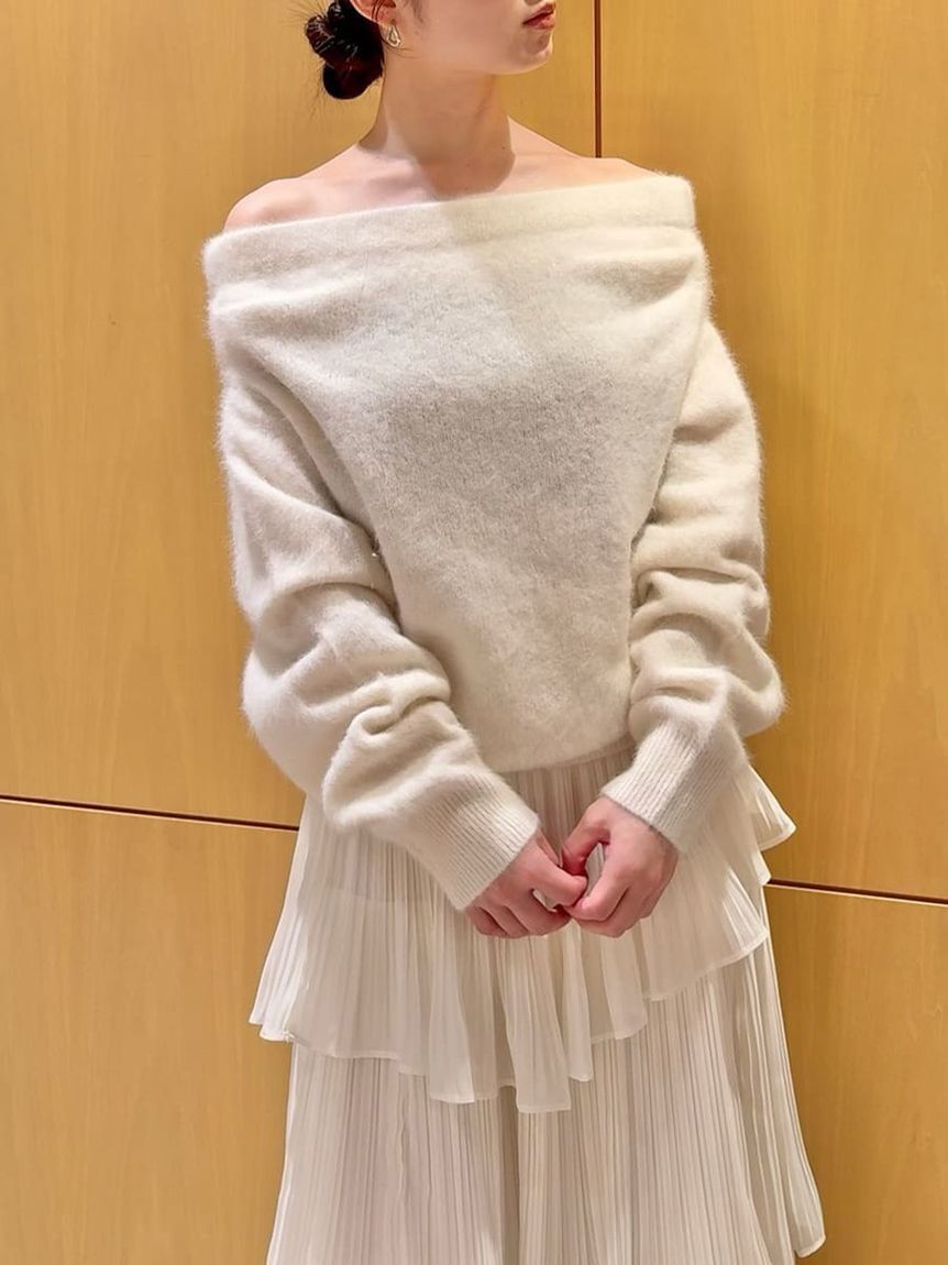 HIGH QUALITY/カンヘウォン着用】フォックスカシミヤオフショルプル