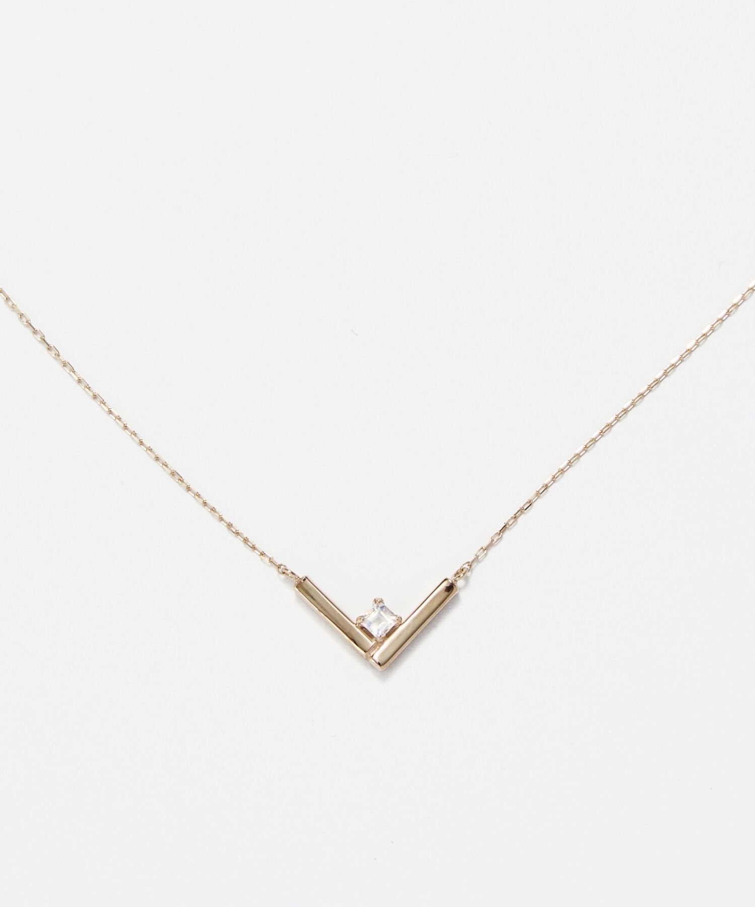 JUPITER「【K10】Vライン天然石ネックレス　ラブラドライト」|ネックレス|