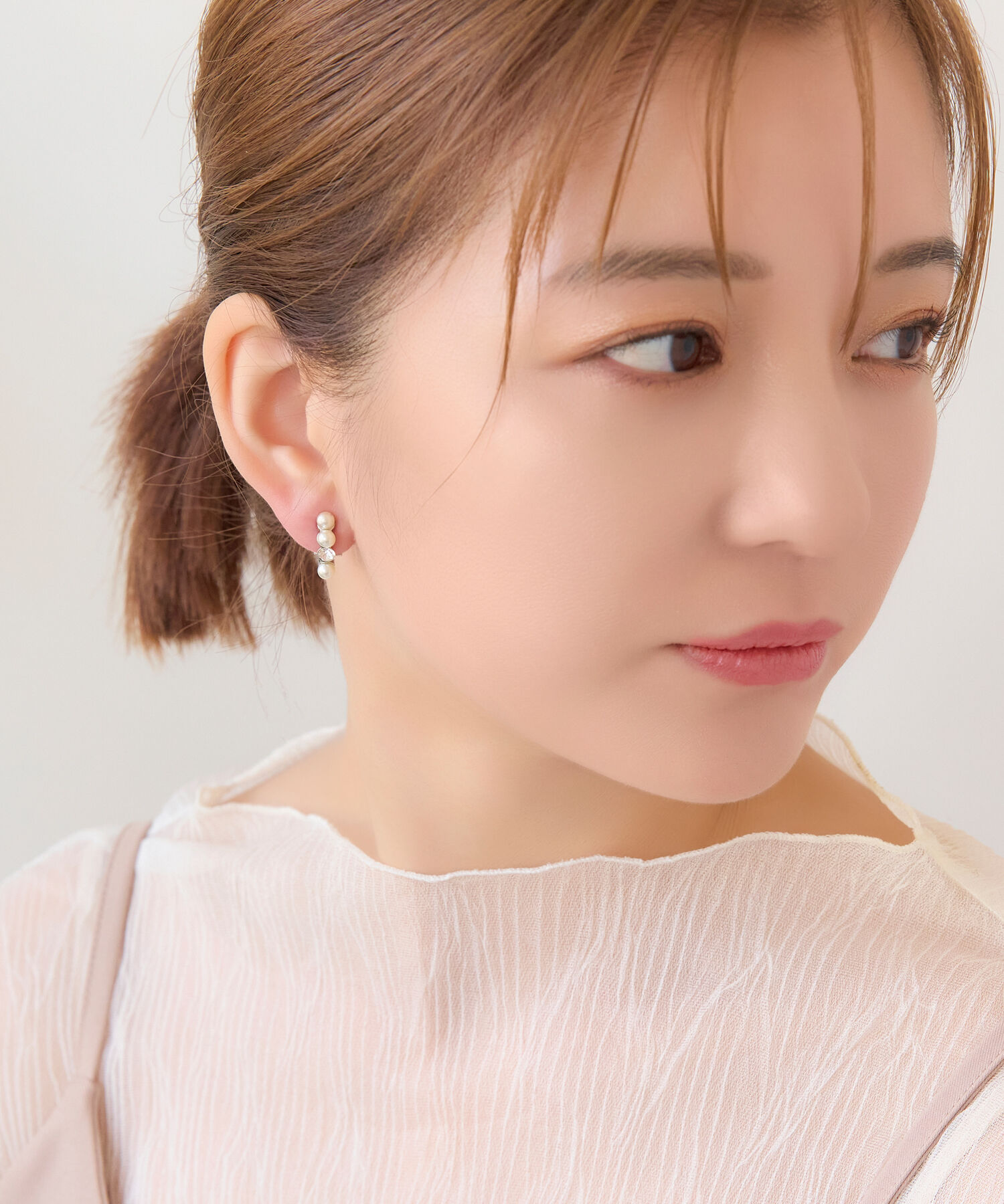 Phoebe「【シリーズ累計販売15000点突破】痛くないシリーズノーブルパールシャインエアリーイヤリング」|イヤリング|