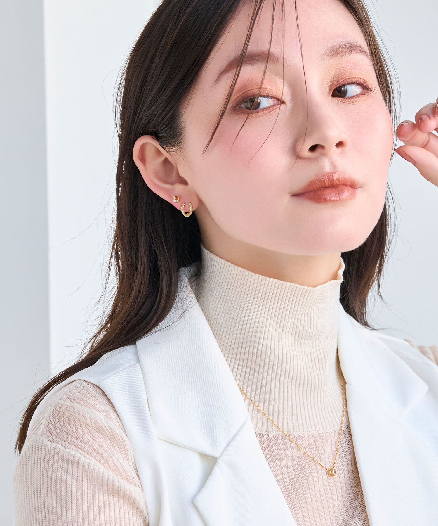 Phoebe「【痛くないシリーズ】ハンサムホースシューライトフィットイヤリング」|イヤリング|