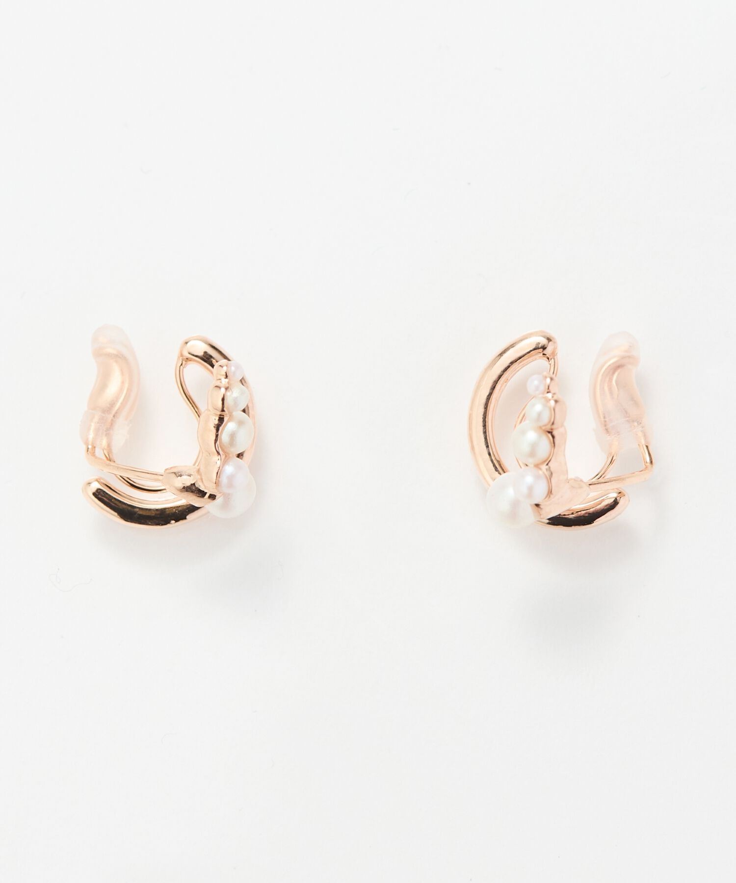 Phoebe「【痛くないシリーズ】ミルキーウェイパールフロートライトフィットイヤリング　シャンパンゴールド」|イヤリング|