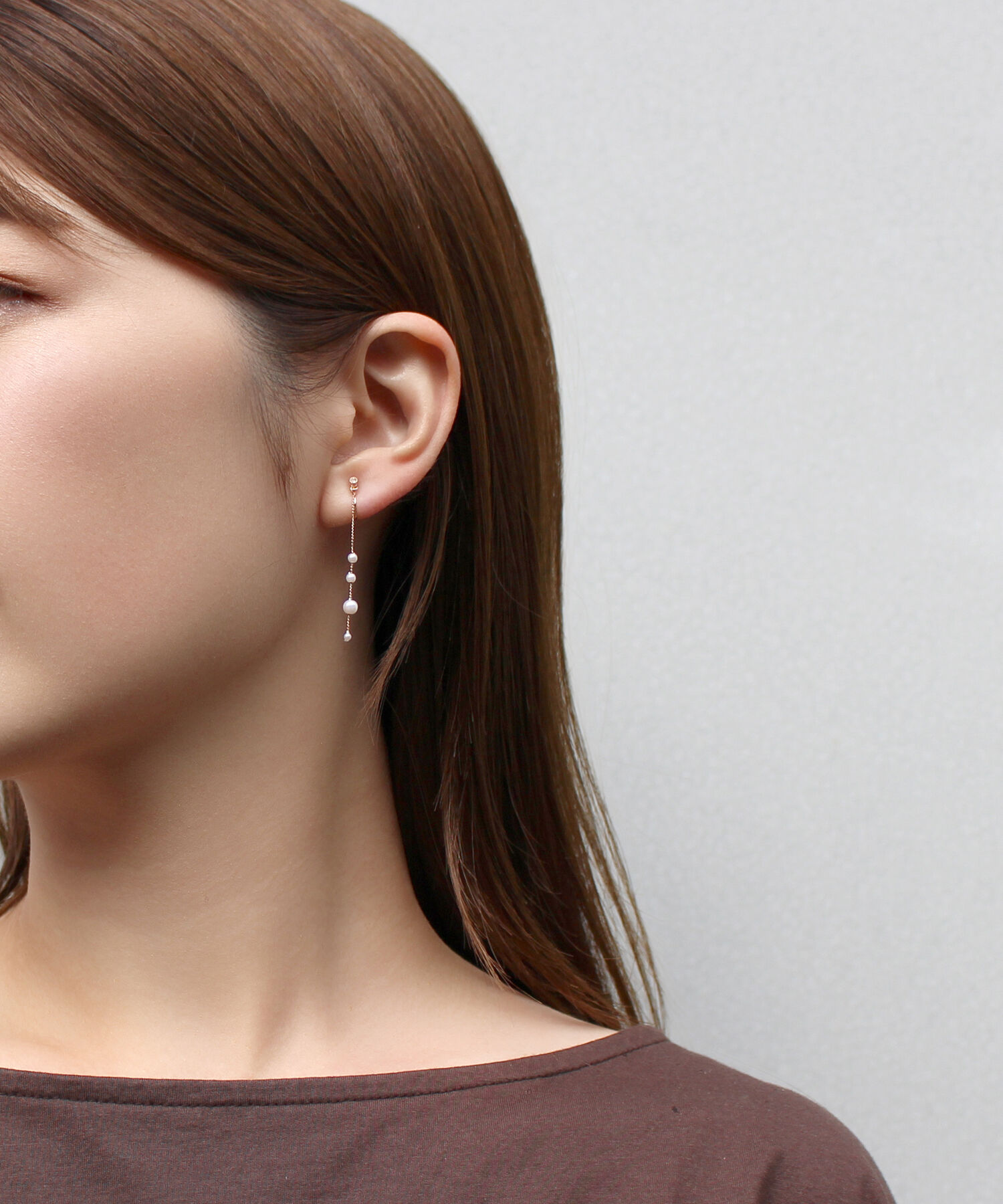 Phoebe「【痛くないシリーズ】ドリッピングパールライトフィットイヤリング　シャンパンゴールド」|イヤリング|