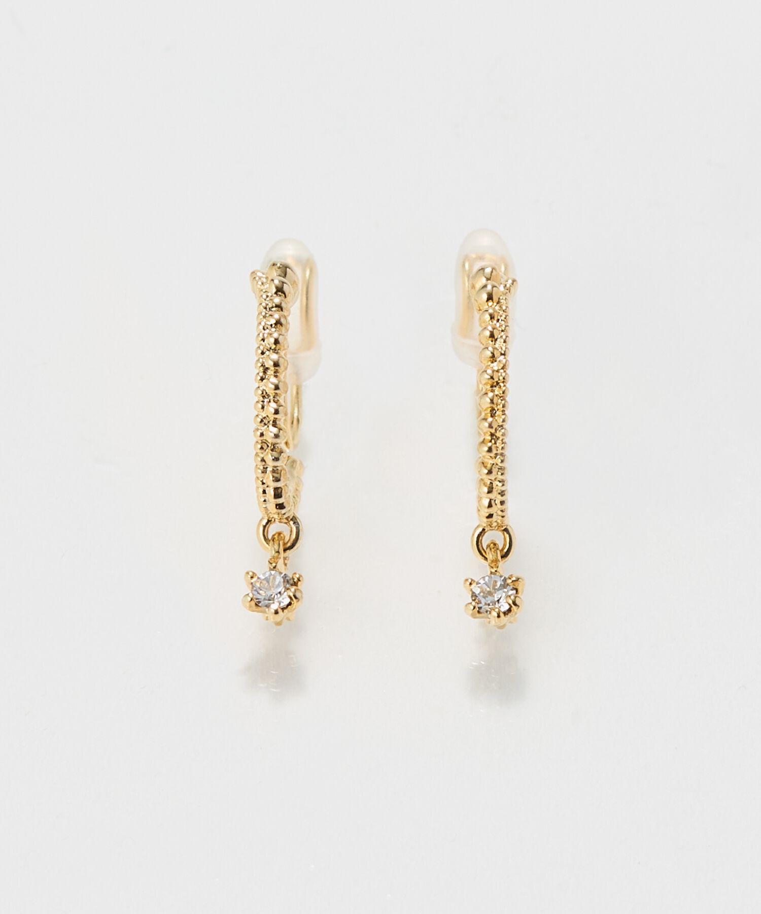 Phoebe「【痛くないシリーズ/金属アレルギー対応】ミルキースパークライトフィットイヤリング/ニッケルフリー/星」|イヤリング|