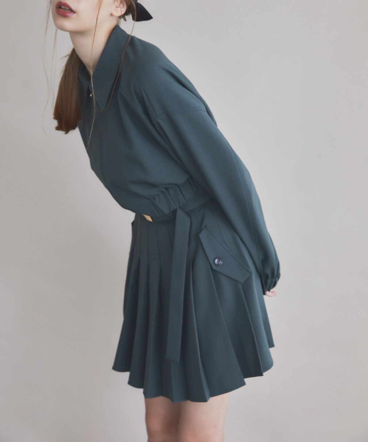 REDYAZEL「ベルト付きプリーツショートスカート」|フレア|