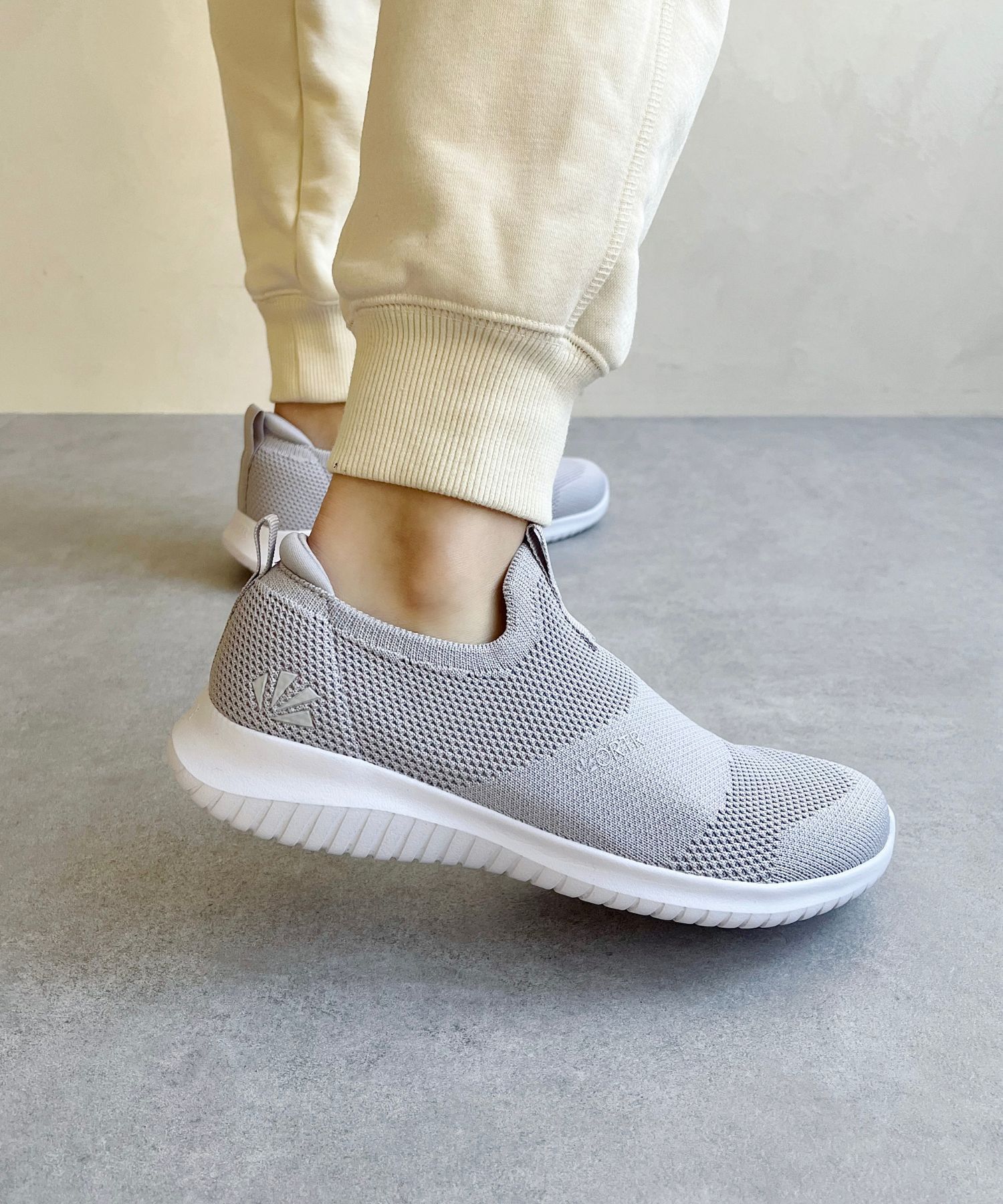 ORiental TRaffic「【累計19万足突破 】 ニット スニーカー /3709 柔らかい 伸縮性 軽量」|スニーカー|