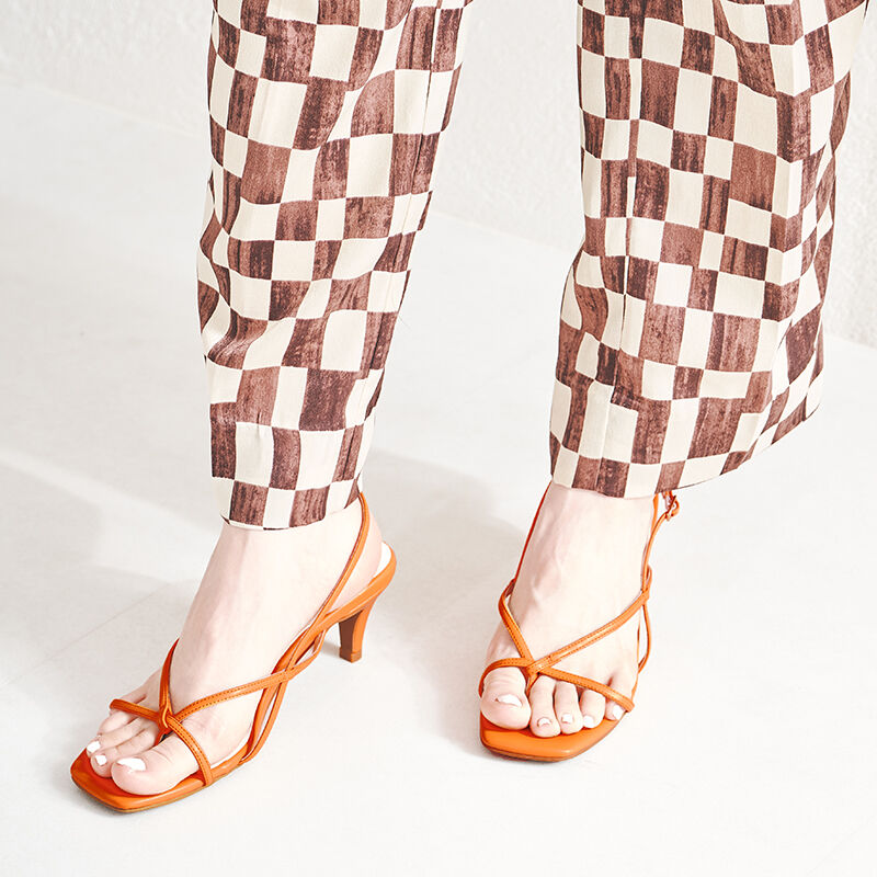 ORiental TRaffic「【定番】スクエアトゥトングヒールサンダル/21239 サンダル 人気 トレンド ヒール6.8cm」|サンダル|