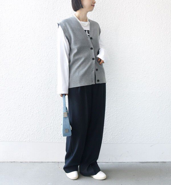 SHIPS for women「〈手洗い可能〉ワンポイント 刺繍 Vネック ベスト」|ベスト・ジレ|