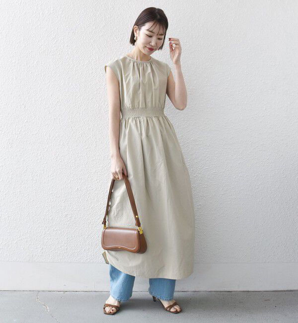 SHIPS any「SHIPS any:〈洗濯機可能〉ナイロン サイド ギャザー フレンチスリーブ ワンピース」|ワンピース|