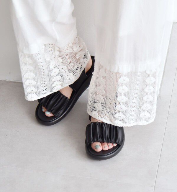 quaranciel「quaranciel: ギャザー デザイン ベルト サンダル」|サンダル|