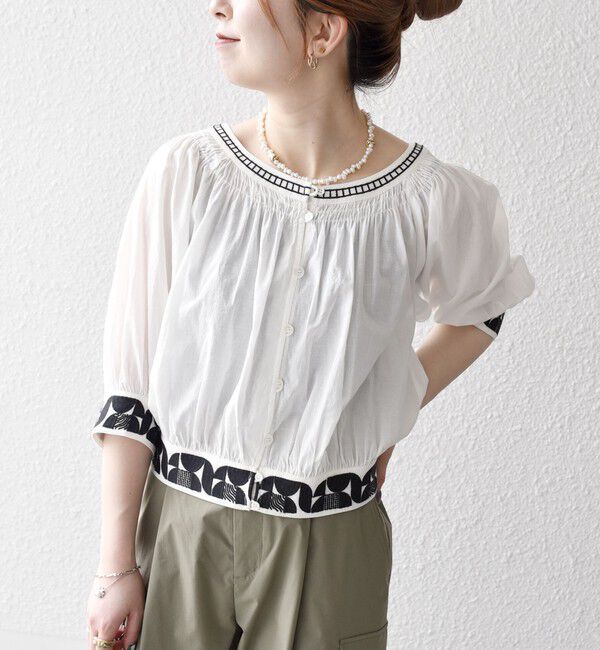 SHIPS any「bon_meur:〈洗濯機可能〉ジオメトリック エンブロイダリー シャーリング ブラウス」|シャツ・ブラウス|