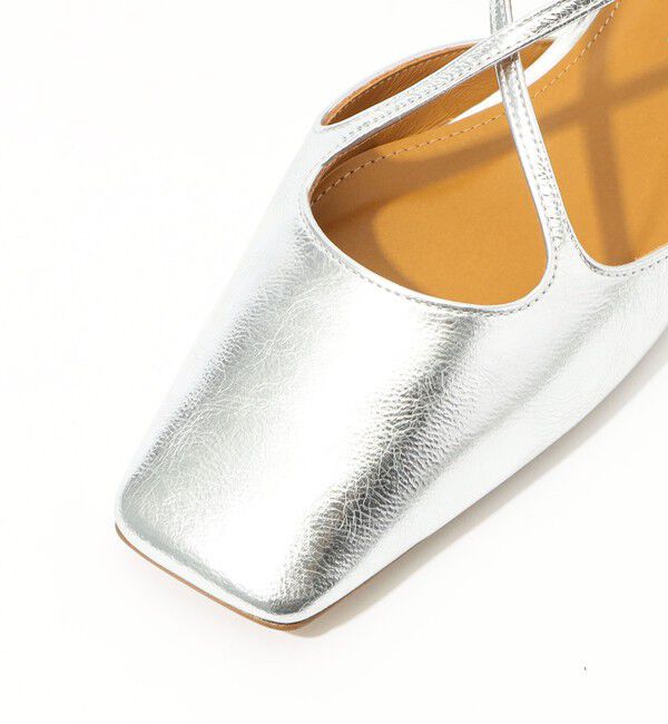 TOMORROWLAND GOODS「PIPPICHIC AMBER シルバー フラットシューズ」|パンプス|