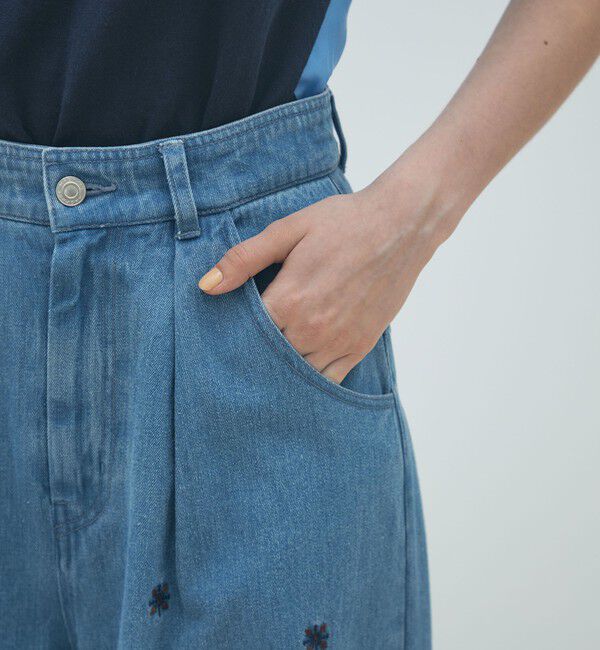 MACPHEE「ボタニカルエンブロイダリーデニム タックワイドパンツ」|デニム|