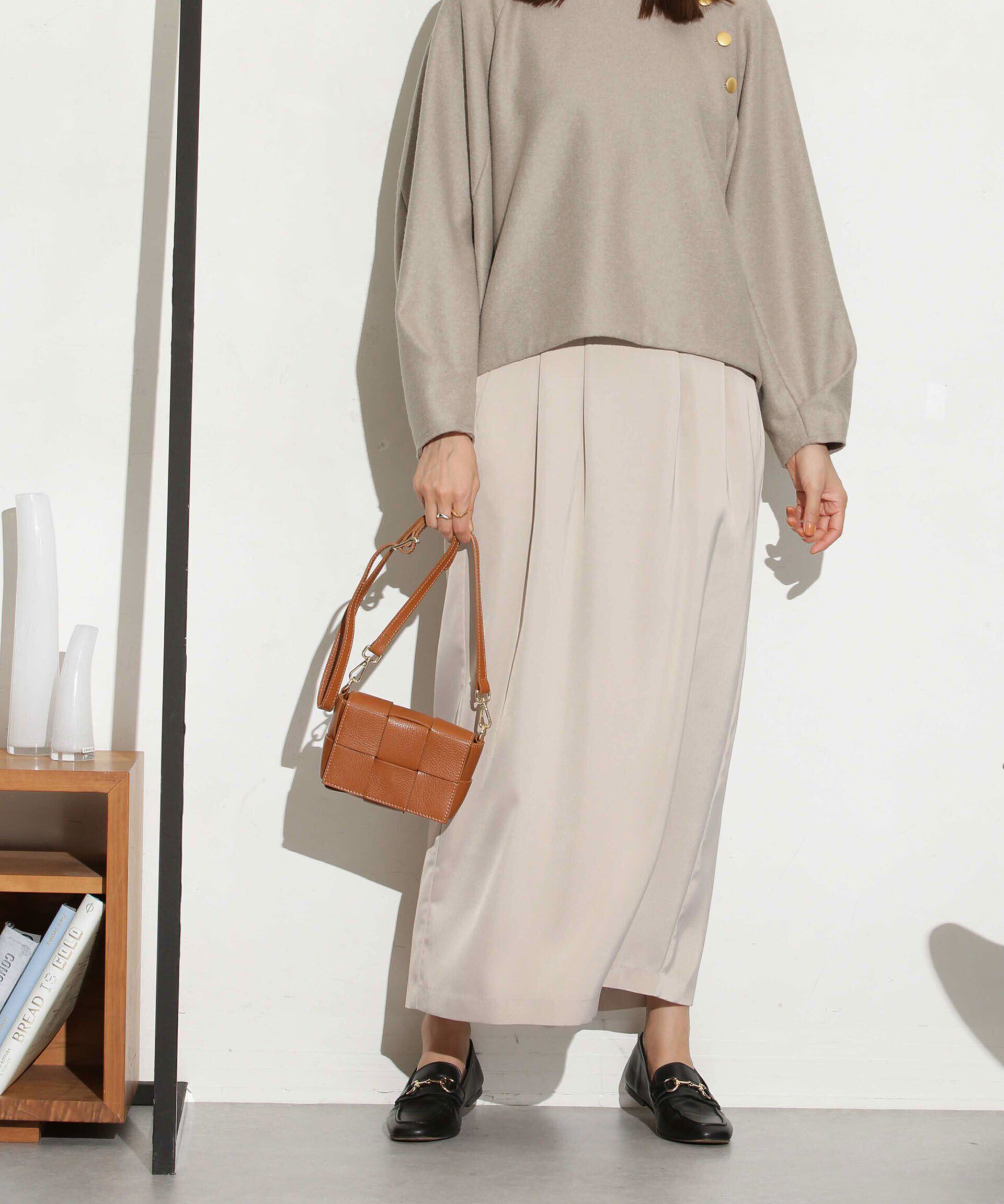 nano･universe「マットサテンIラインスカート」|スカート|