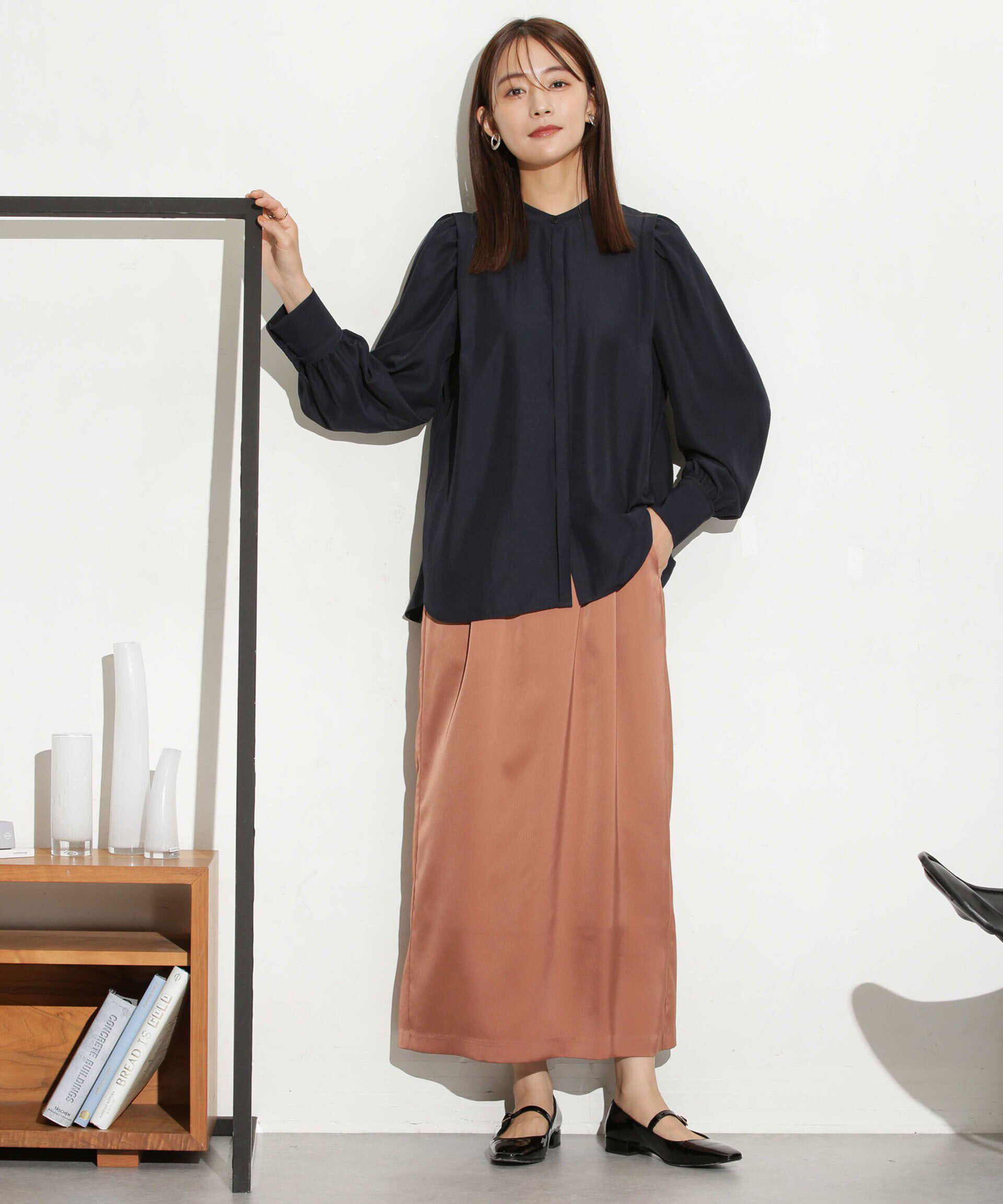 nano･universe「マットサテンIラインスカート」|スカート|