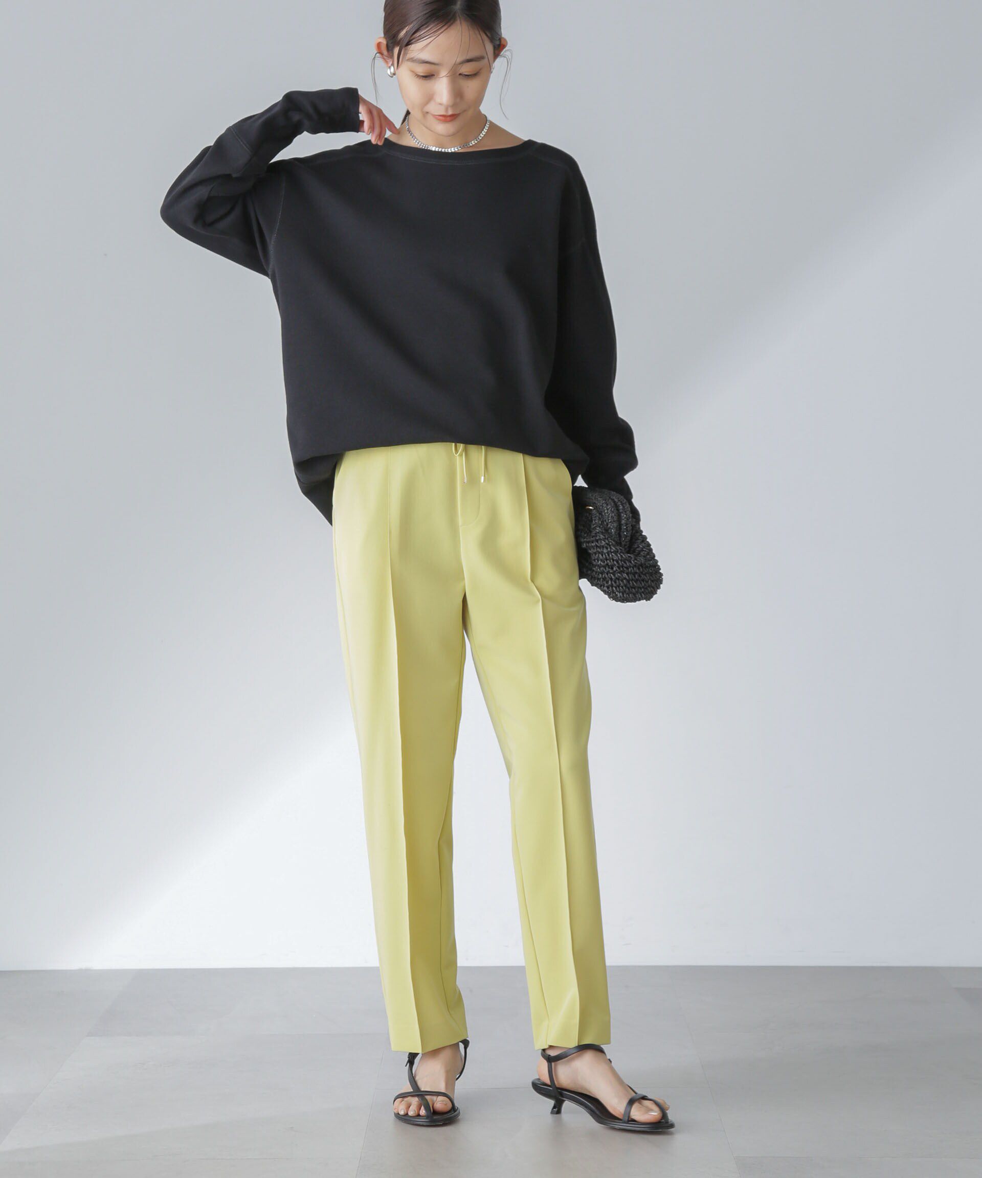 nano･universe「ピンタックイージーテーパードパンツ」|チノ|