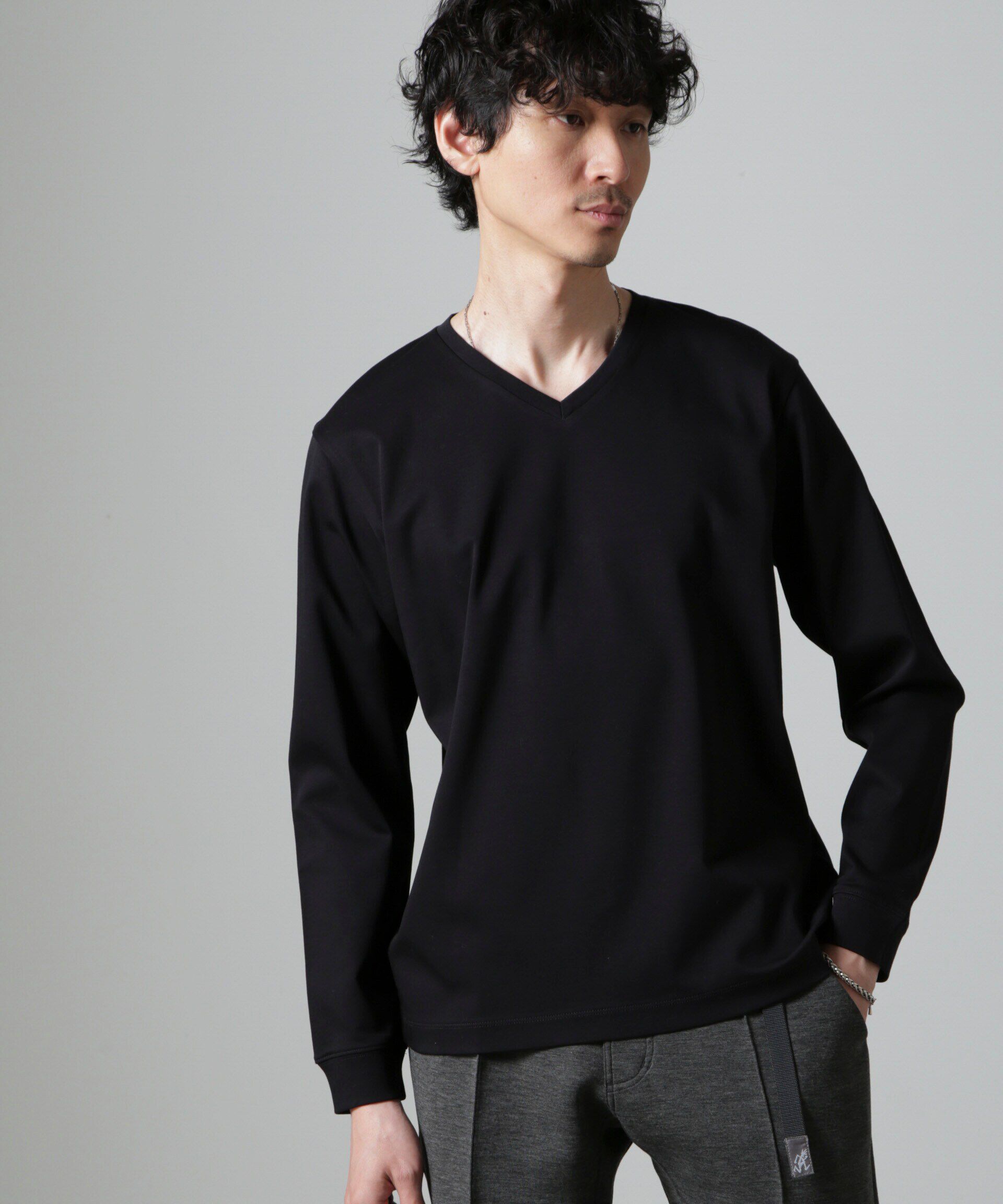 nano･universe「アンチスメルＶネックTシャツ 長袖」|Tシャツ・カットソー|