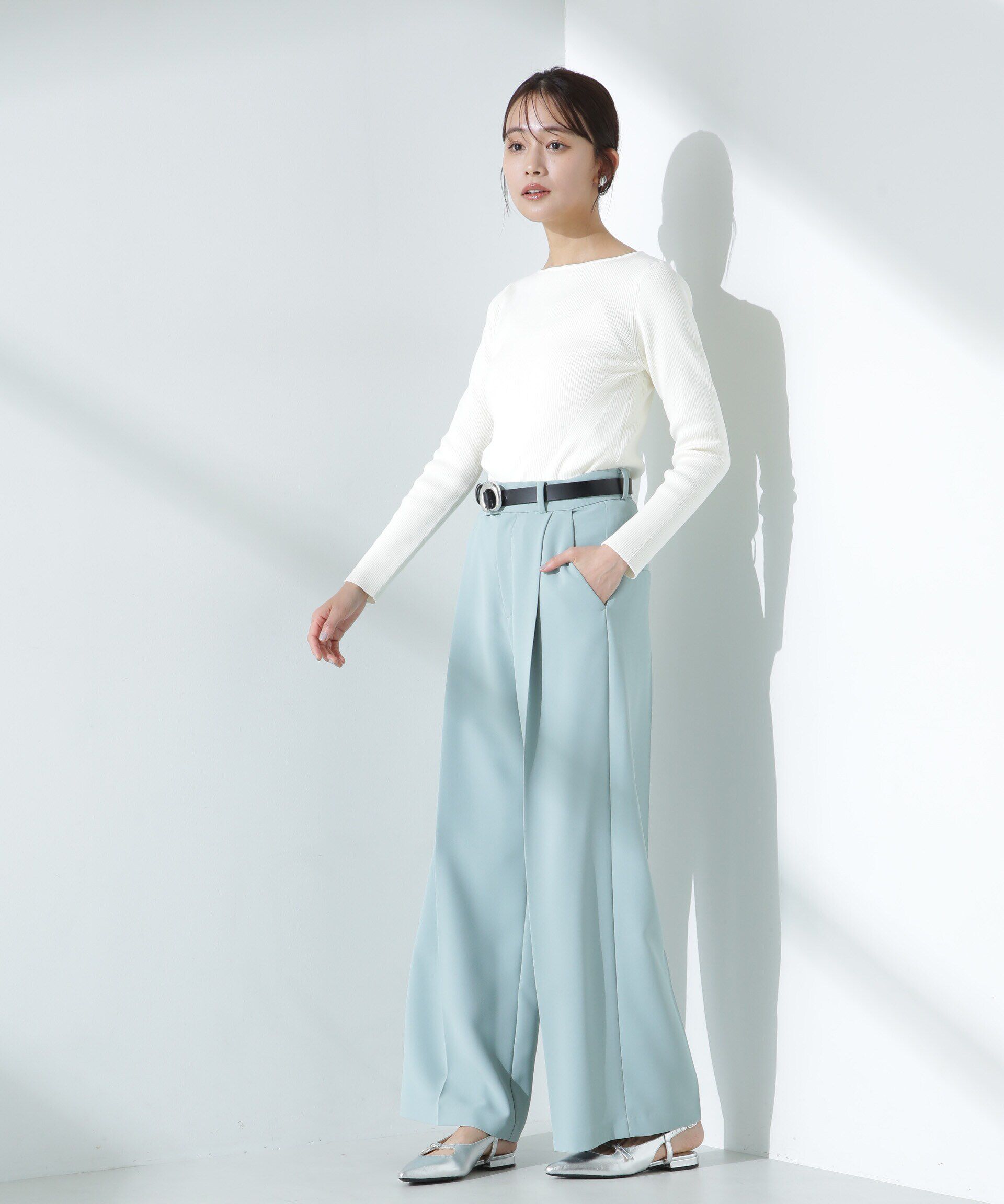 nano･universe「ツイルワイドスラックス」|チノ|