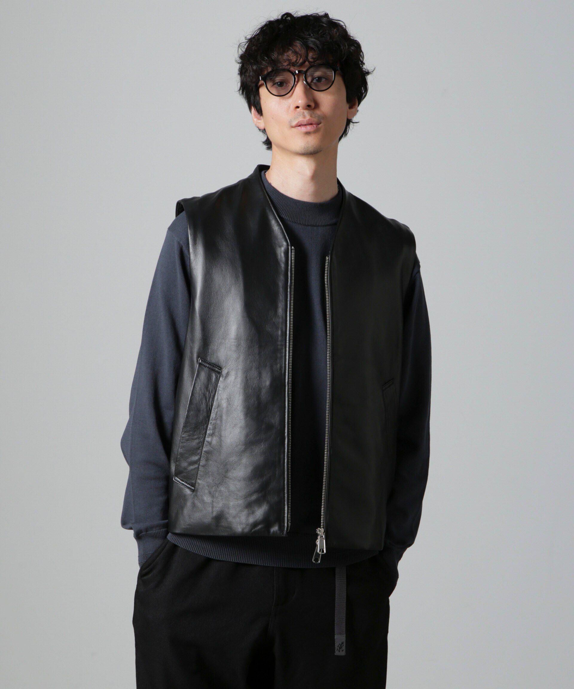 nano･universe「Lamb nappa ジップレザージレ」|ダウンベスト・ベスト|