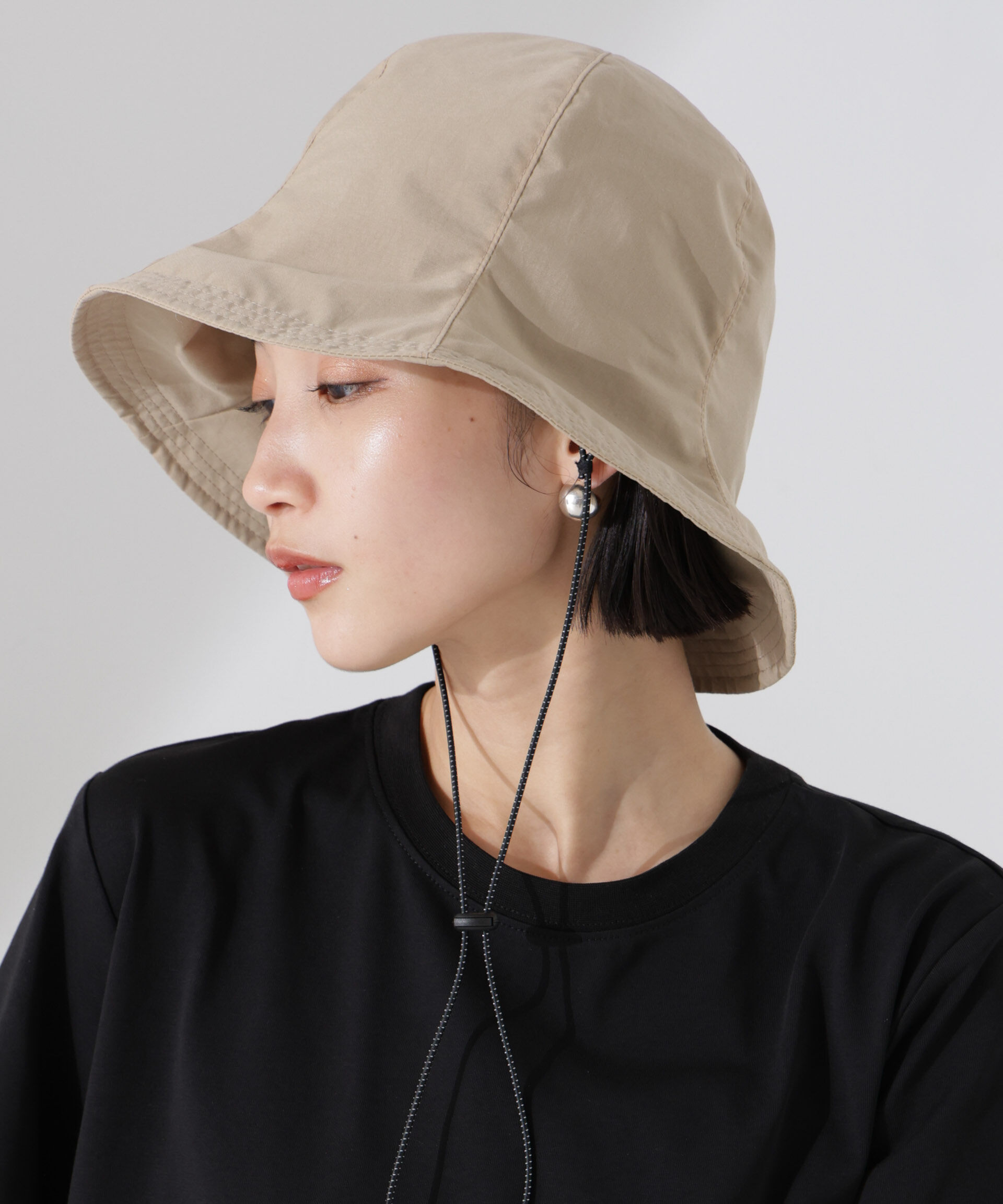 nano･universe「撥水加工ナイロンチューリップハット」|キャップ・キャスケット|ベージュ