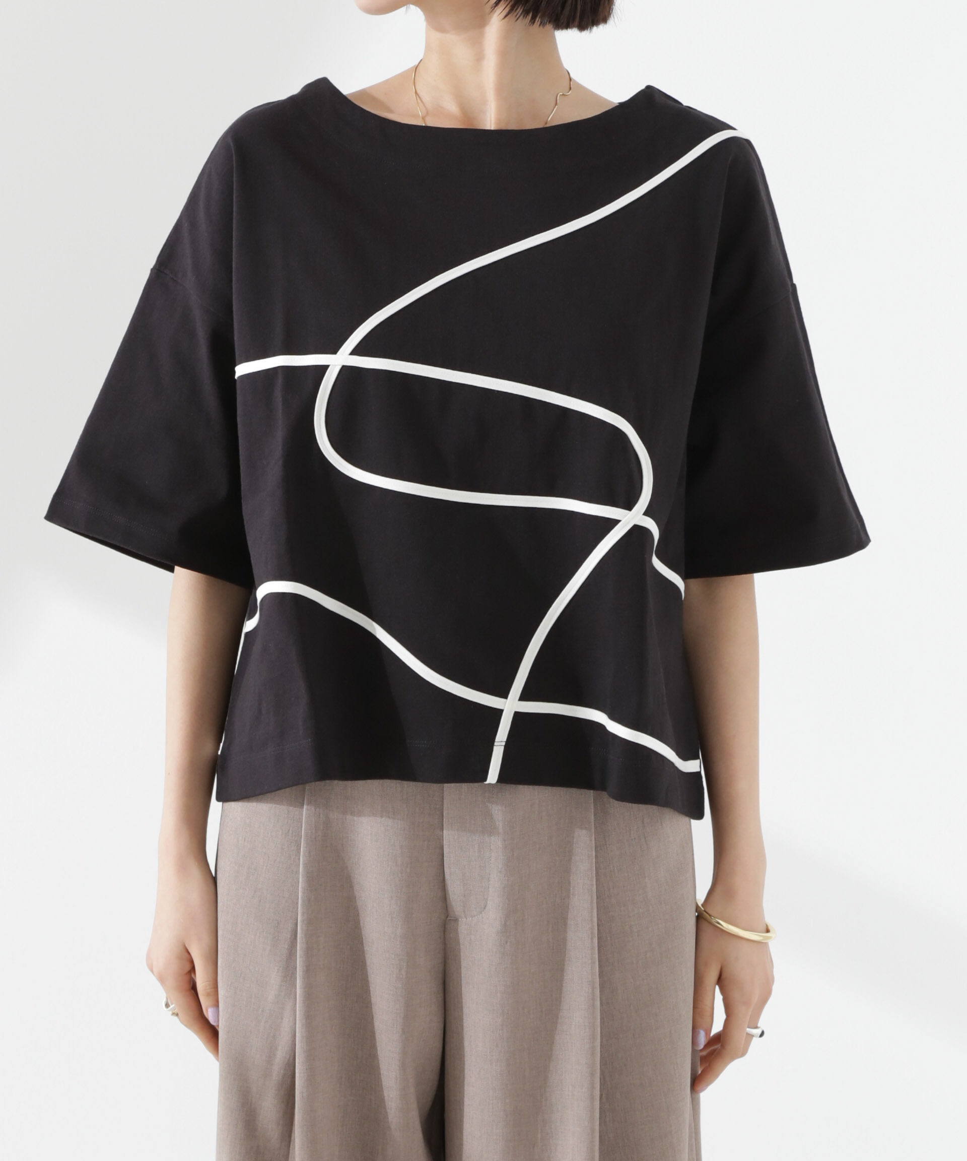 nano･universe「コード刺繍クルーネックカットトップス」|Tシャツ・カットソー|