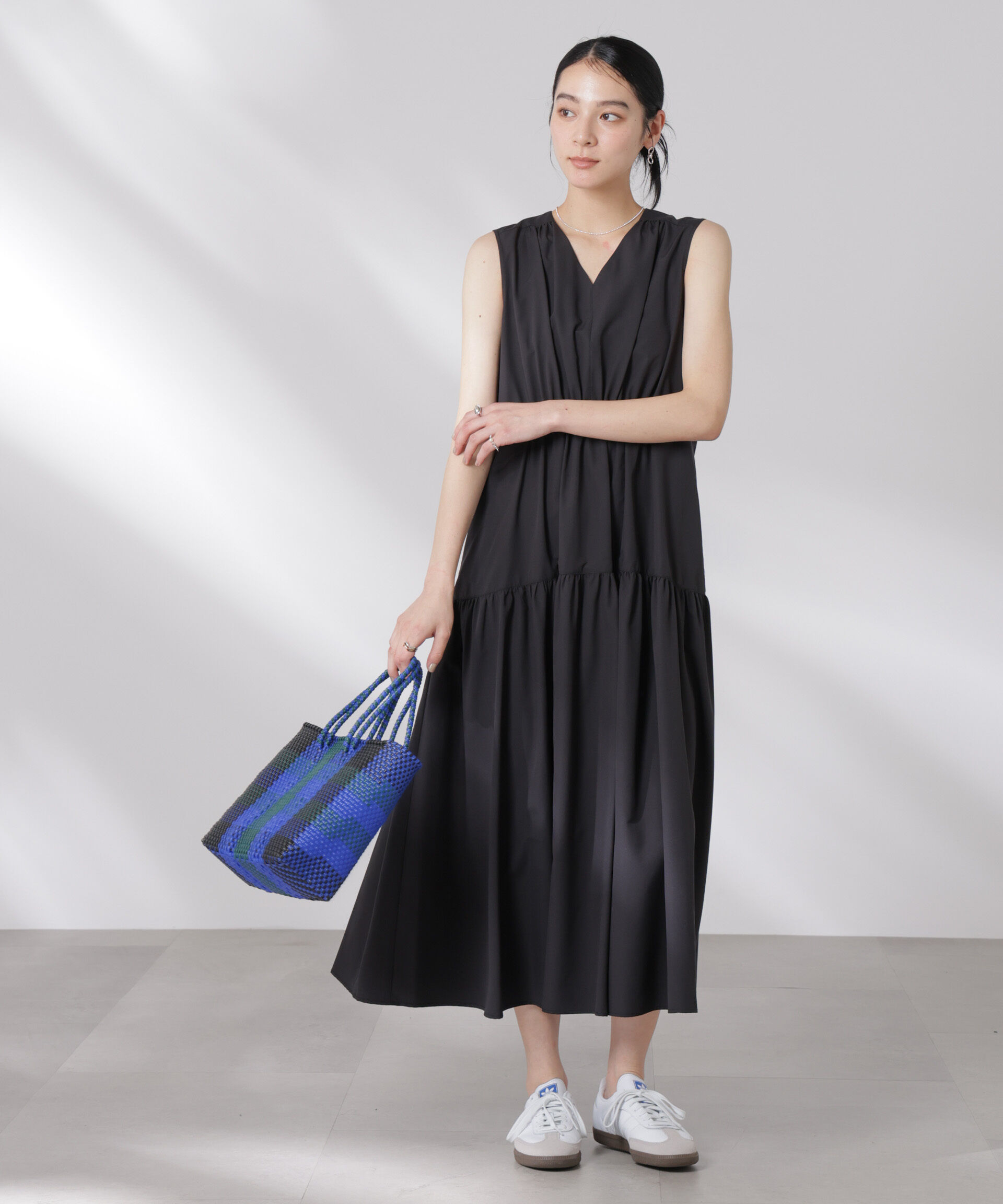 nano･universe「MINOTECH(R)Vネックギャザーティアードワンピース」|ワンピース|