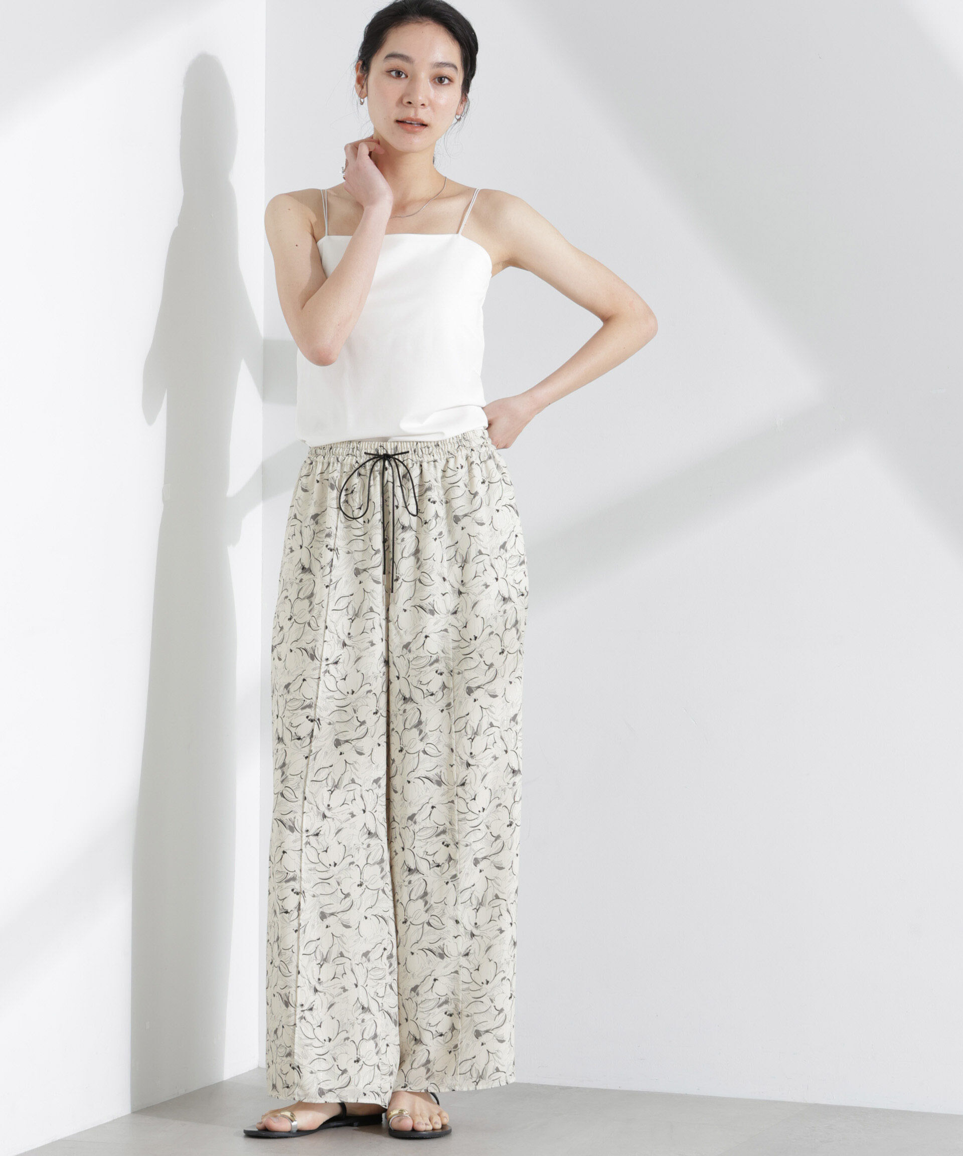  「ロンシャンオールドコレクション フラワーワイドパンツ」|その他|