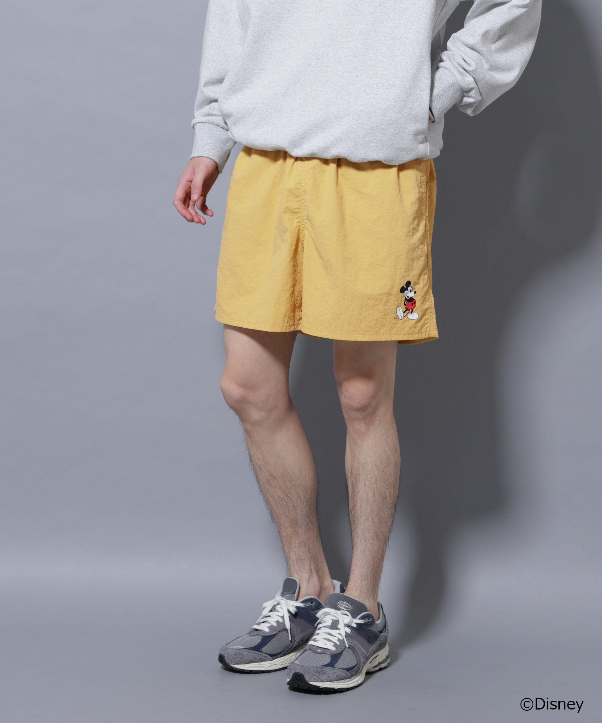 nano･universe「｢NJ/CLUB｣ ミッキーマウス/ナイロンショーツ」|チノ|イエロー