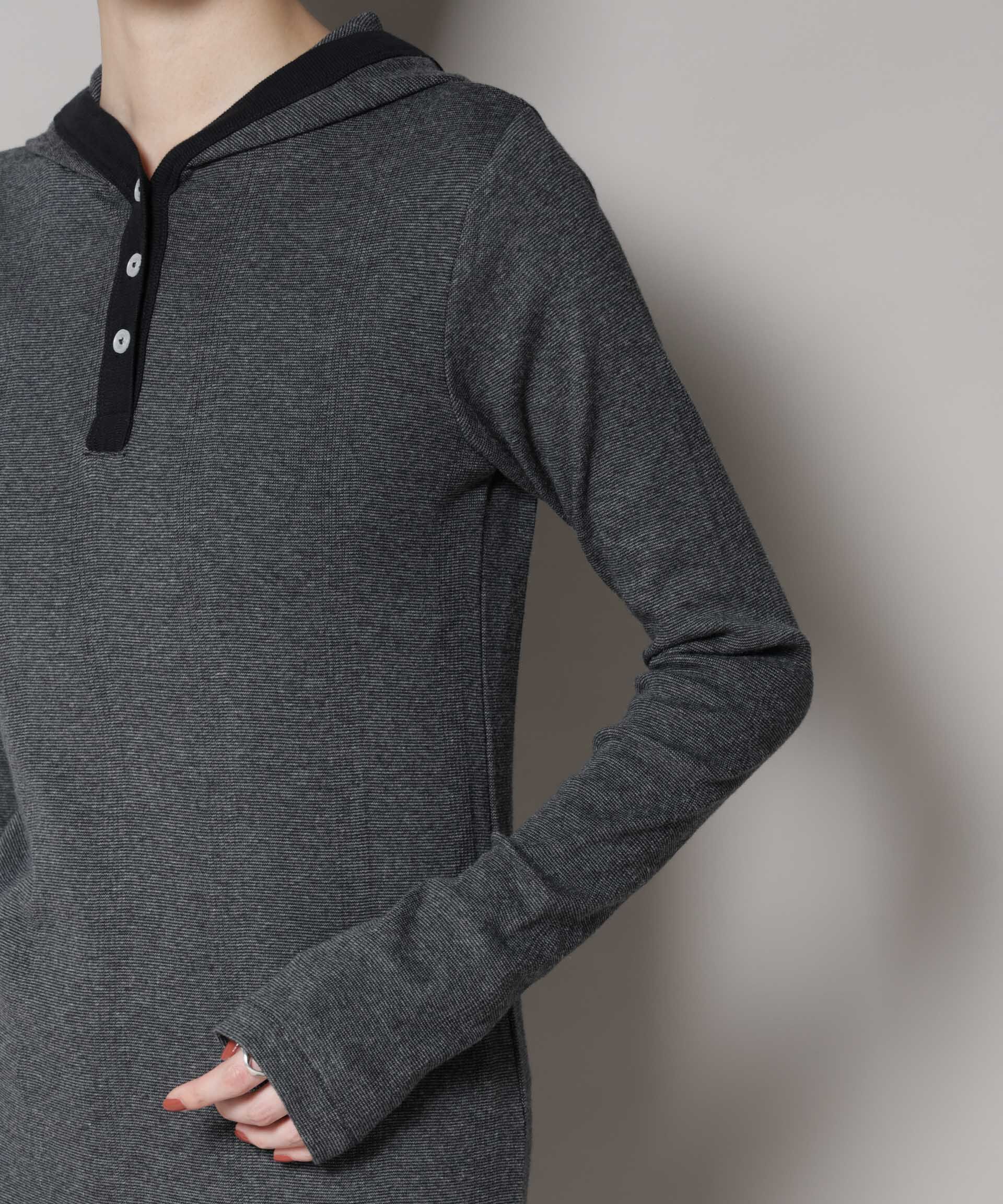 nano･universe「Robert P. Miller/Prib Hood OP」|ワンピース|